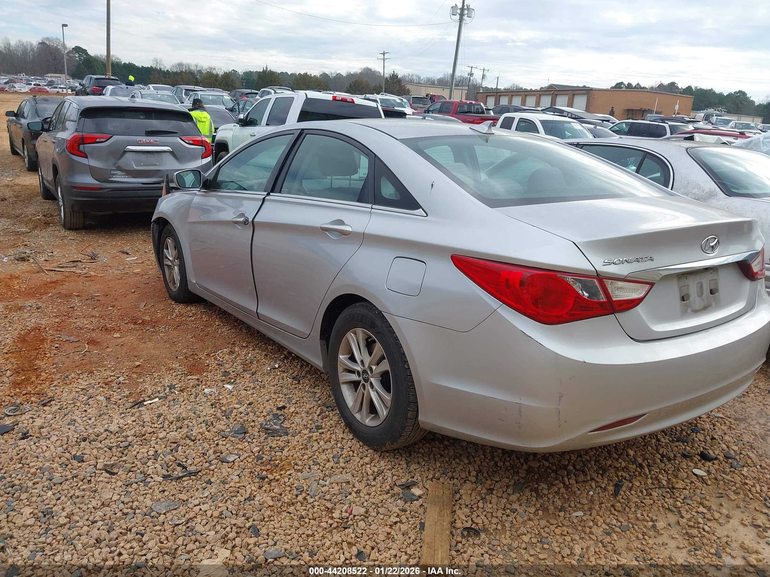 HYUNDAI SONATA image 3