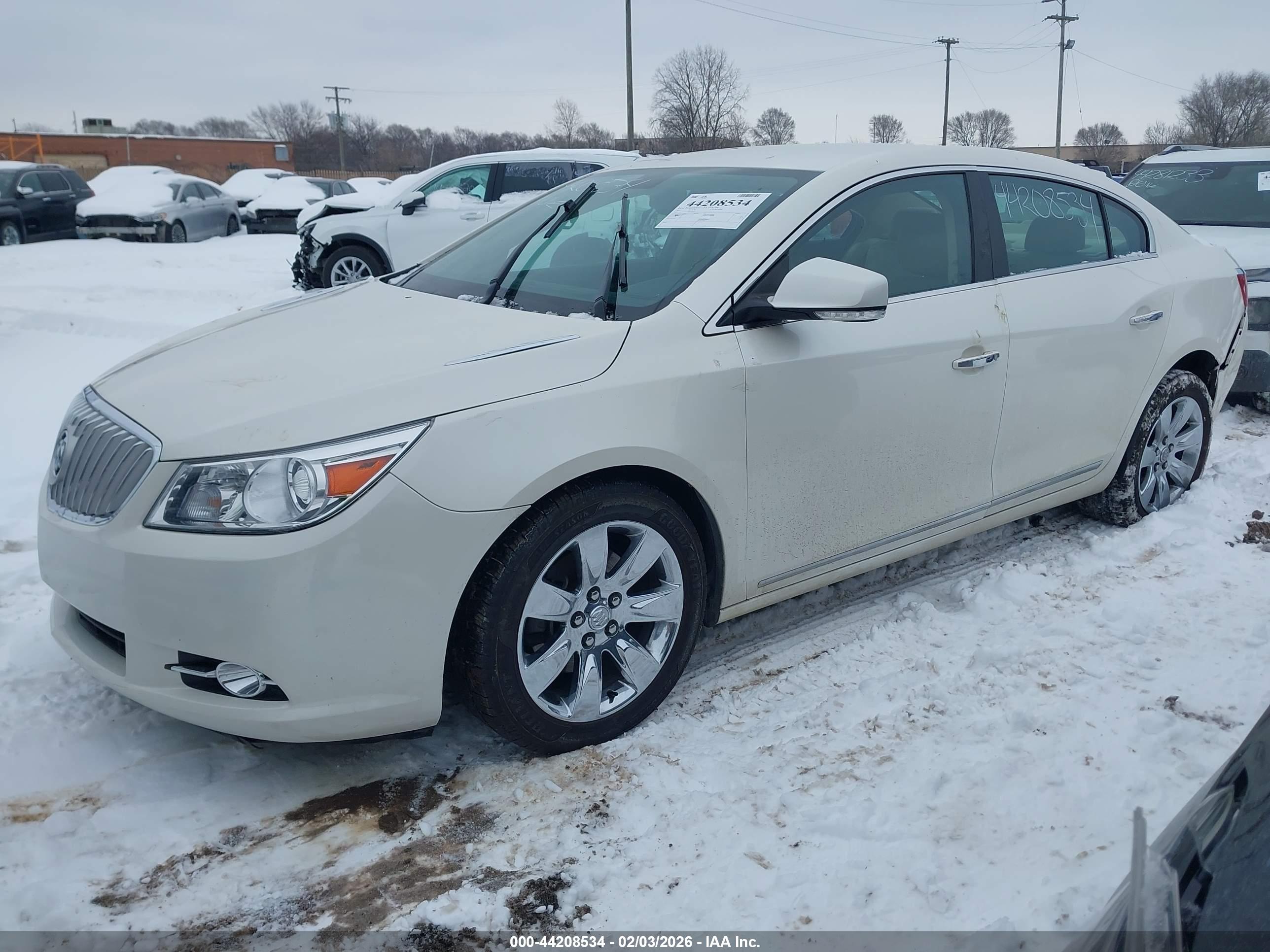 BUICK LACROSSE image 2