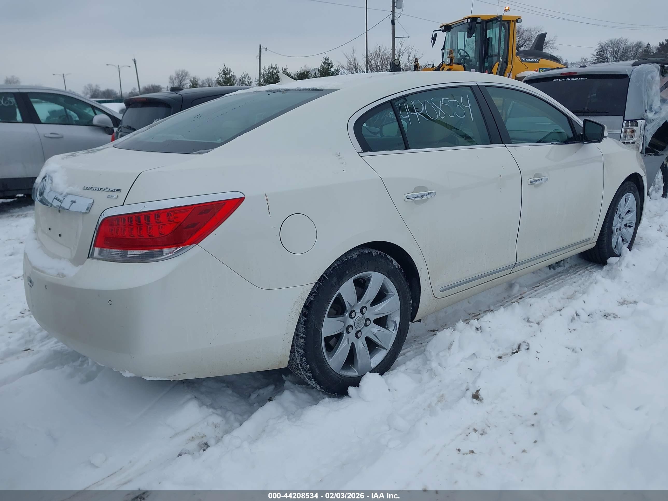 BUICK LACROSSE image 4