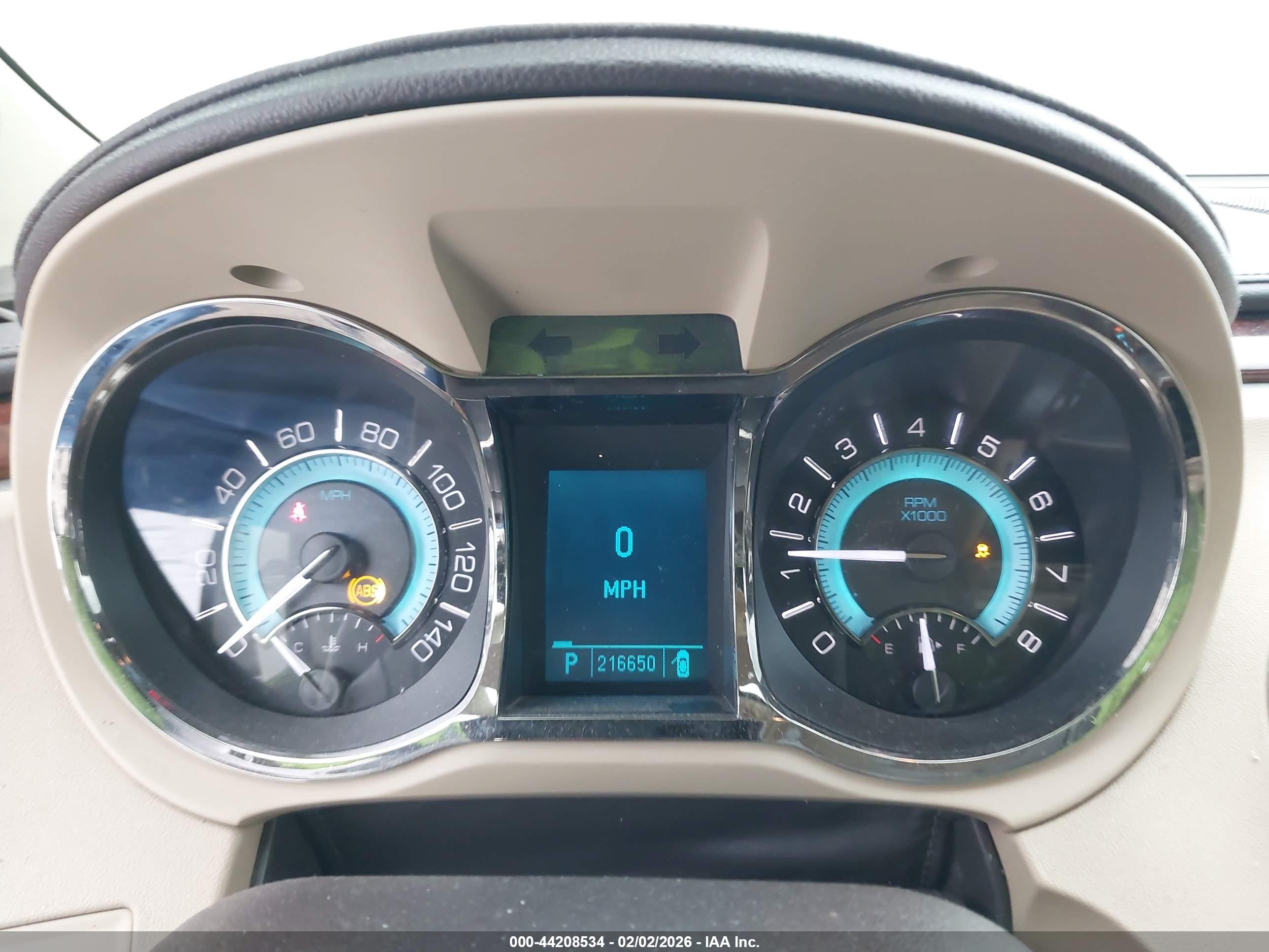 BUICK LACROSSE image 7