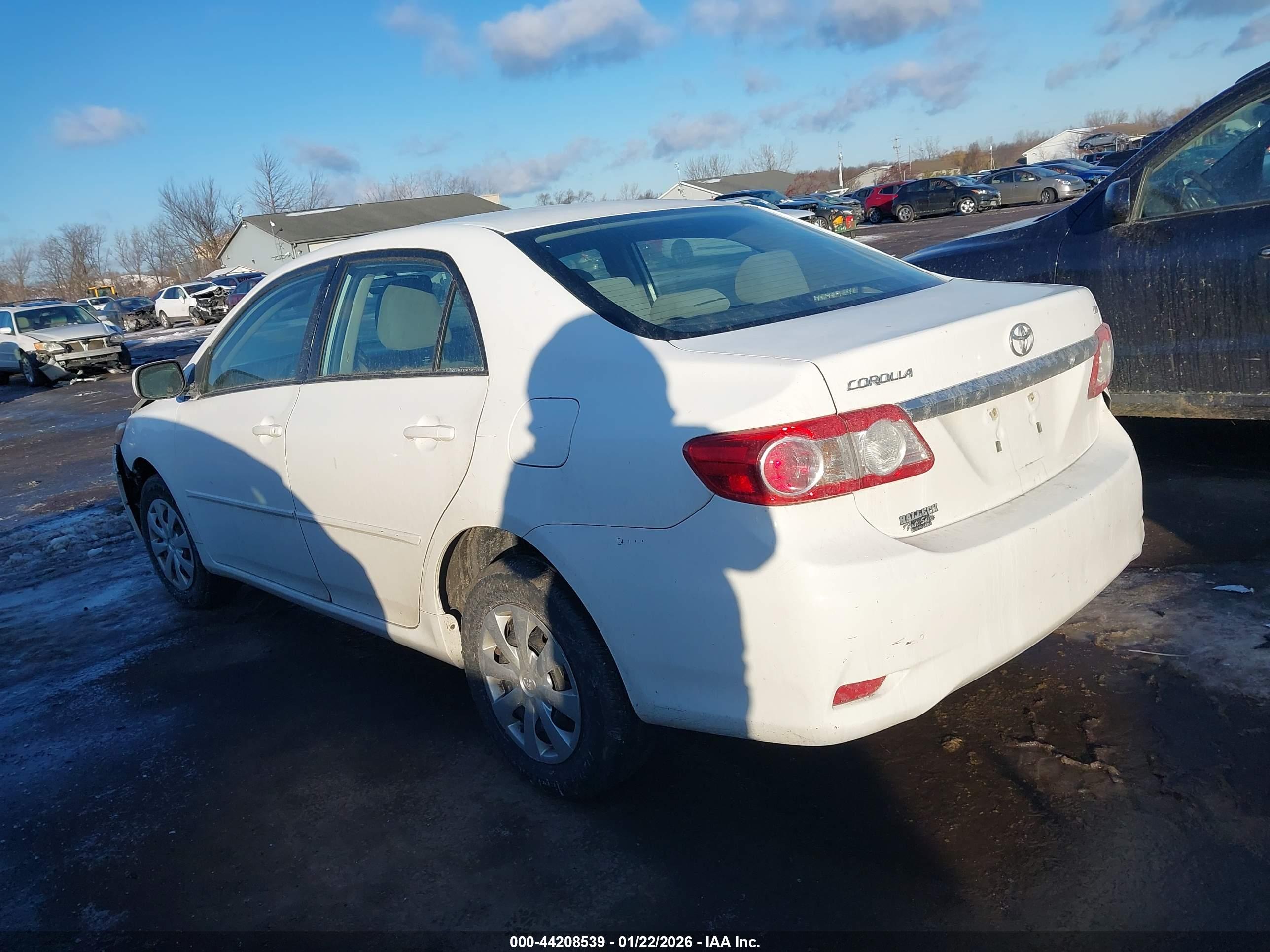 TOYOTA COROLLA image 3