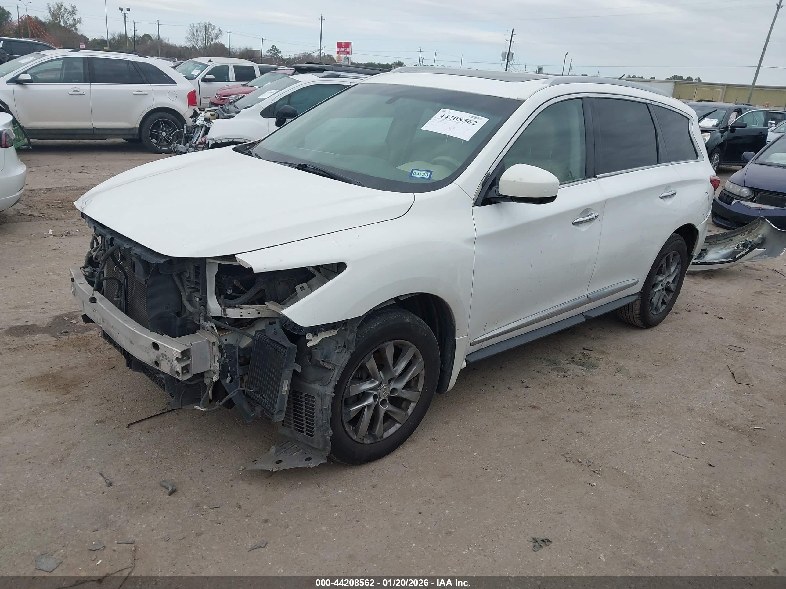 INFINITI JX35 image 2