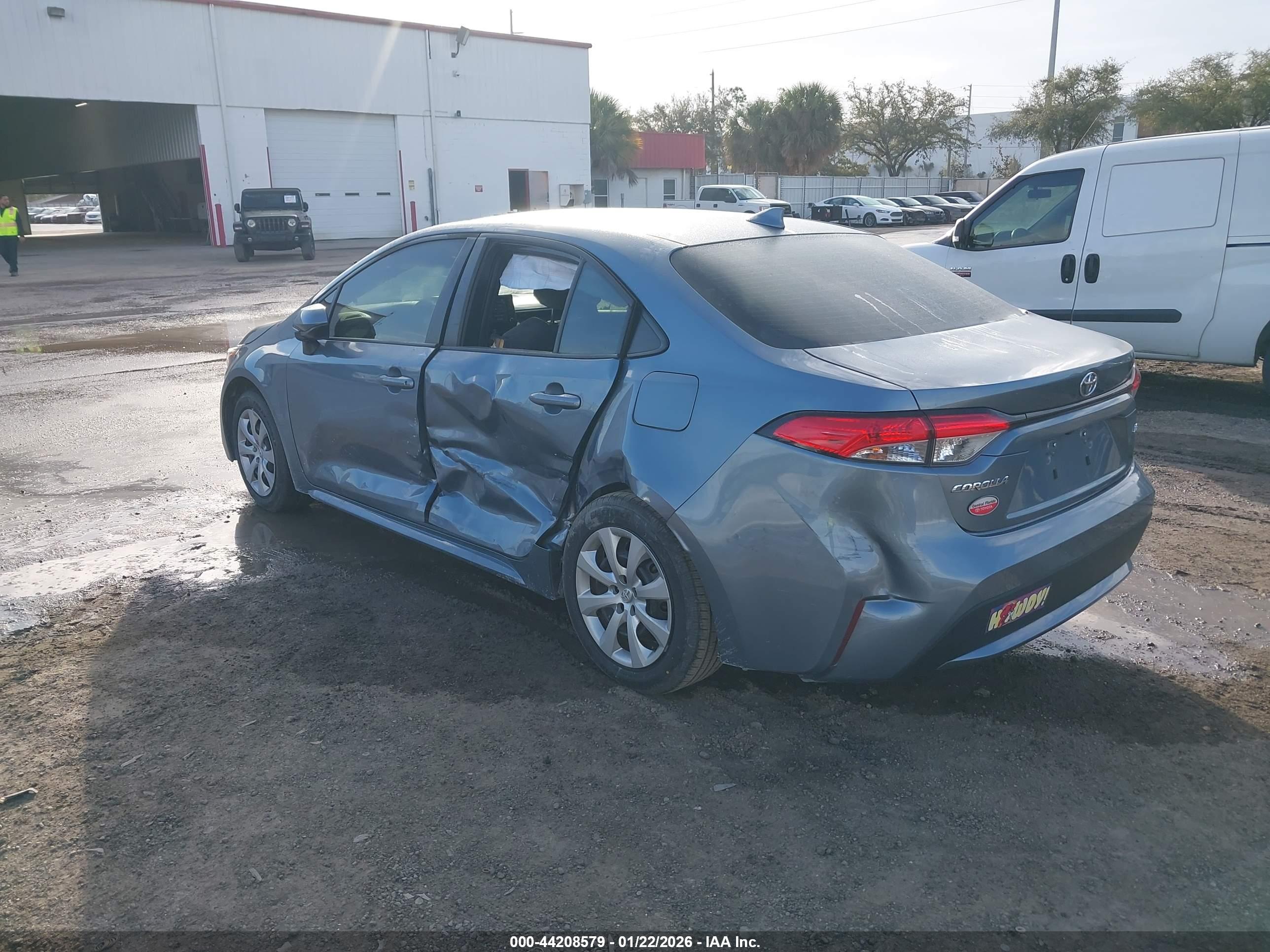 TOYOTA COROLLA image 3