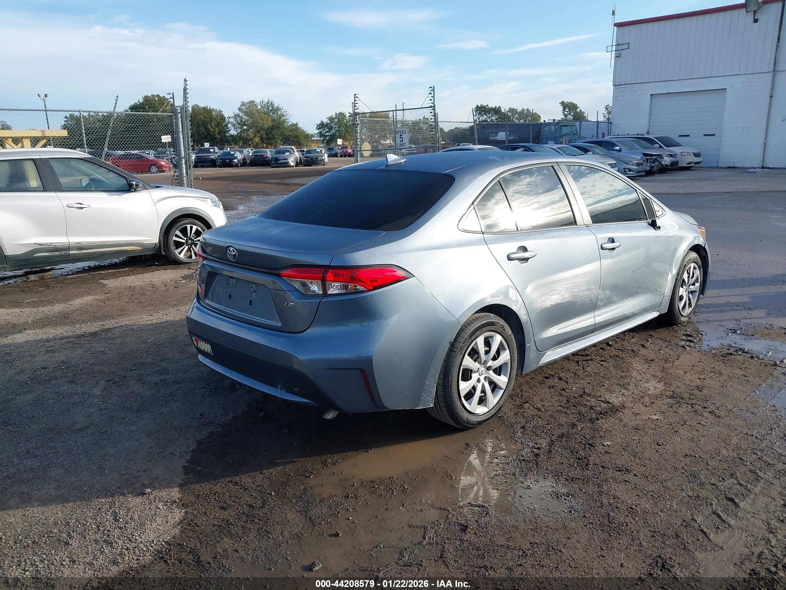TOYOTA COROLLA image 4