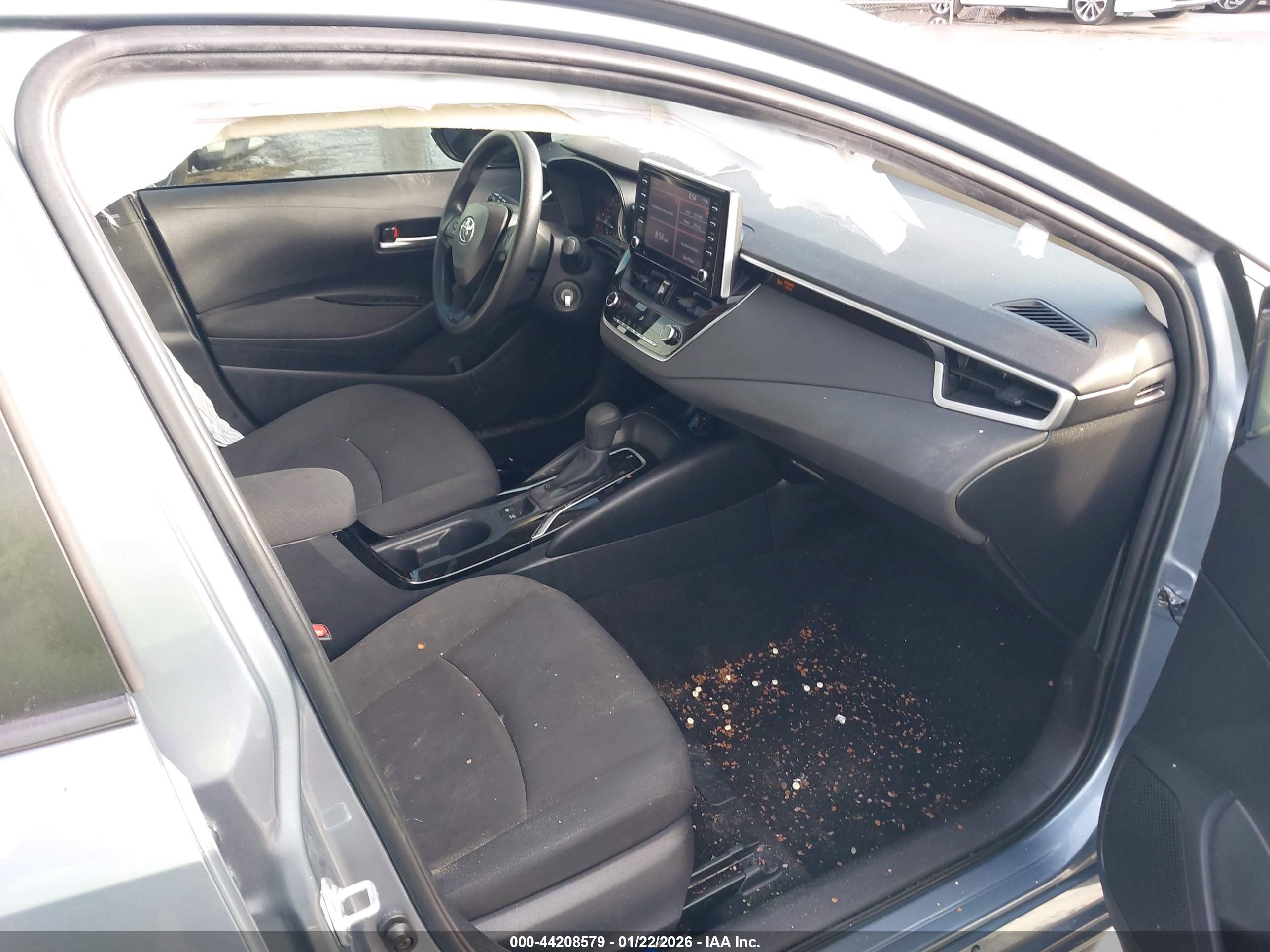 TOYOTA COROLLA image 5