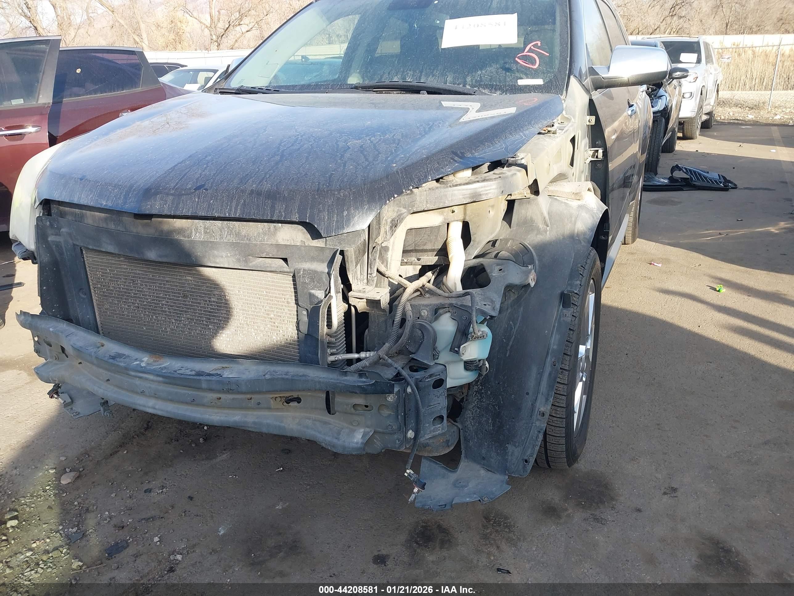 CHEVROLET EQUINOX image 6