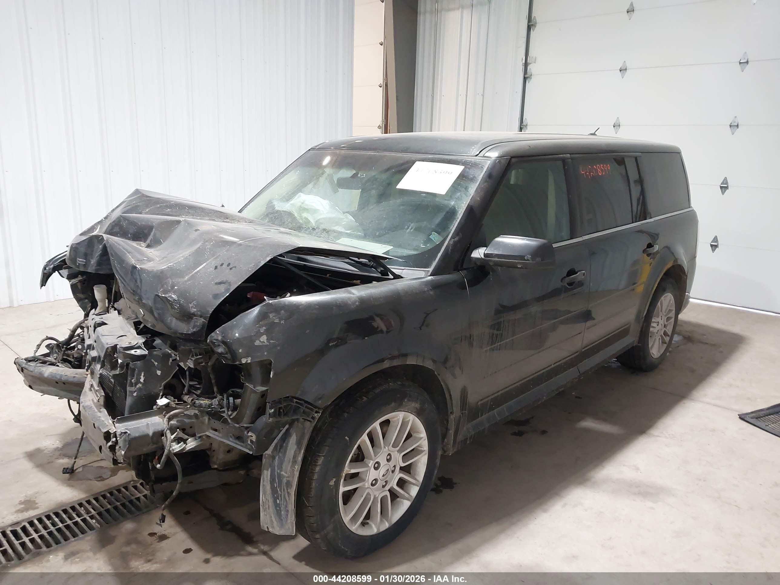 FORD FLEX image 2