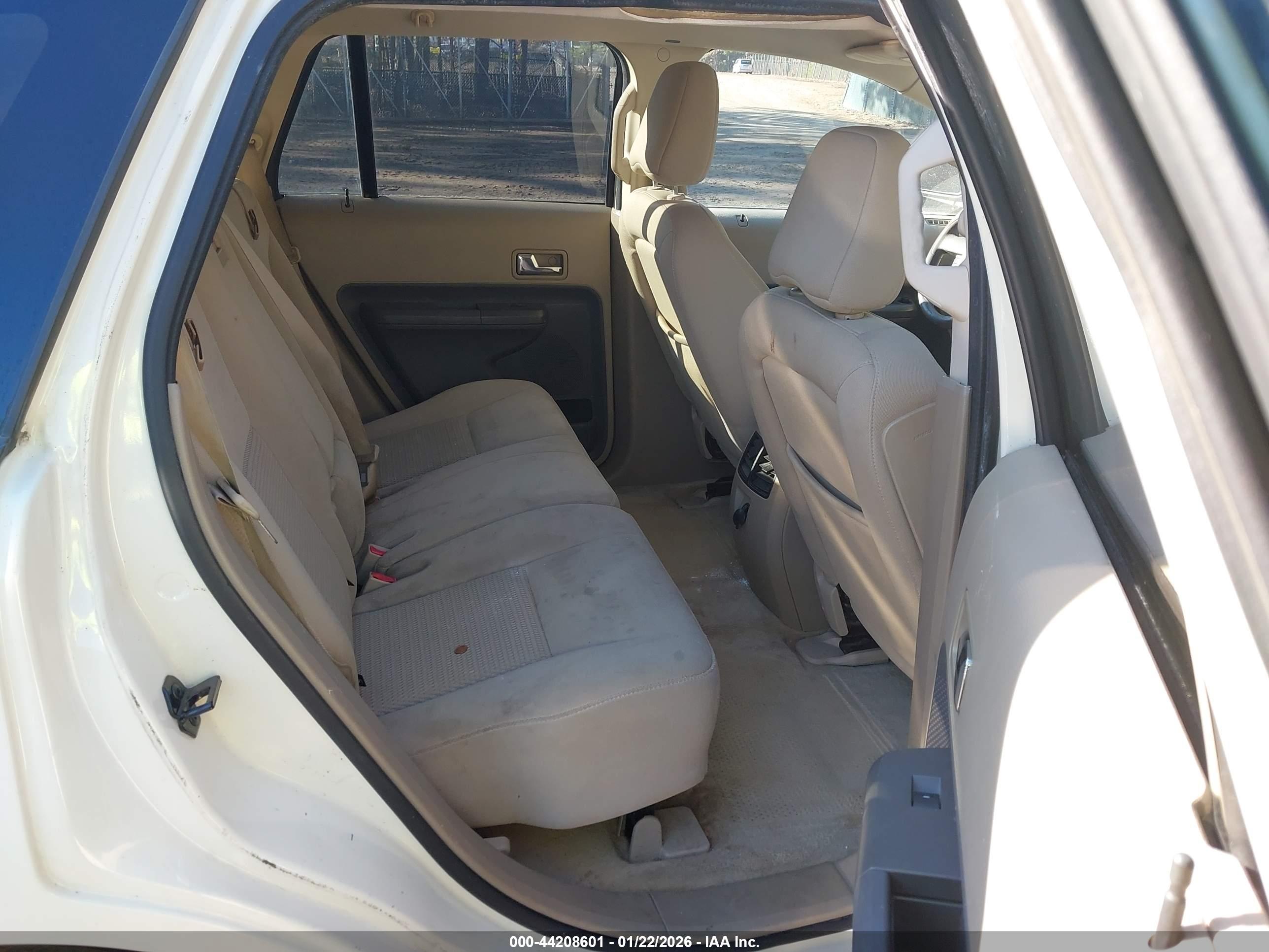 FORD EDGE image 8