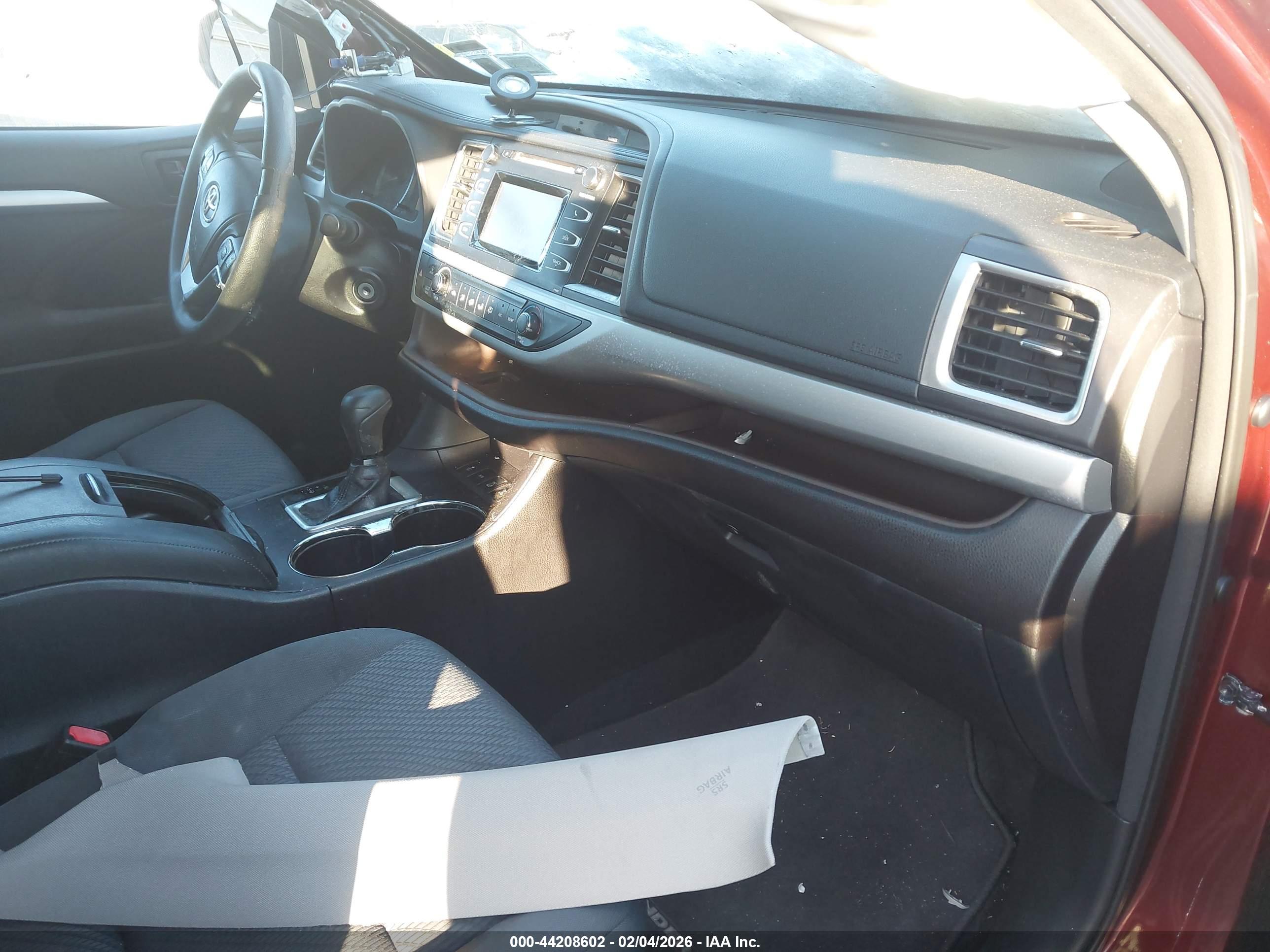 TOYOTA HIGHLANDER image 5