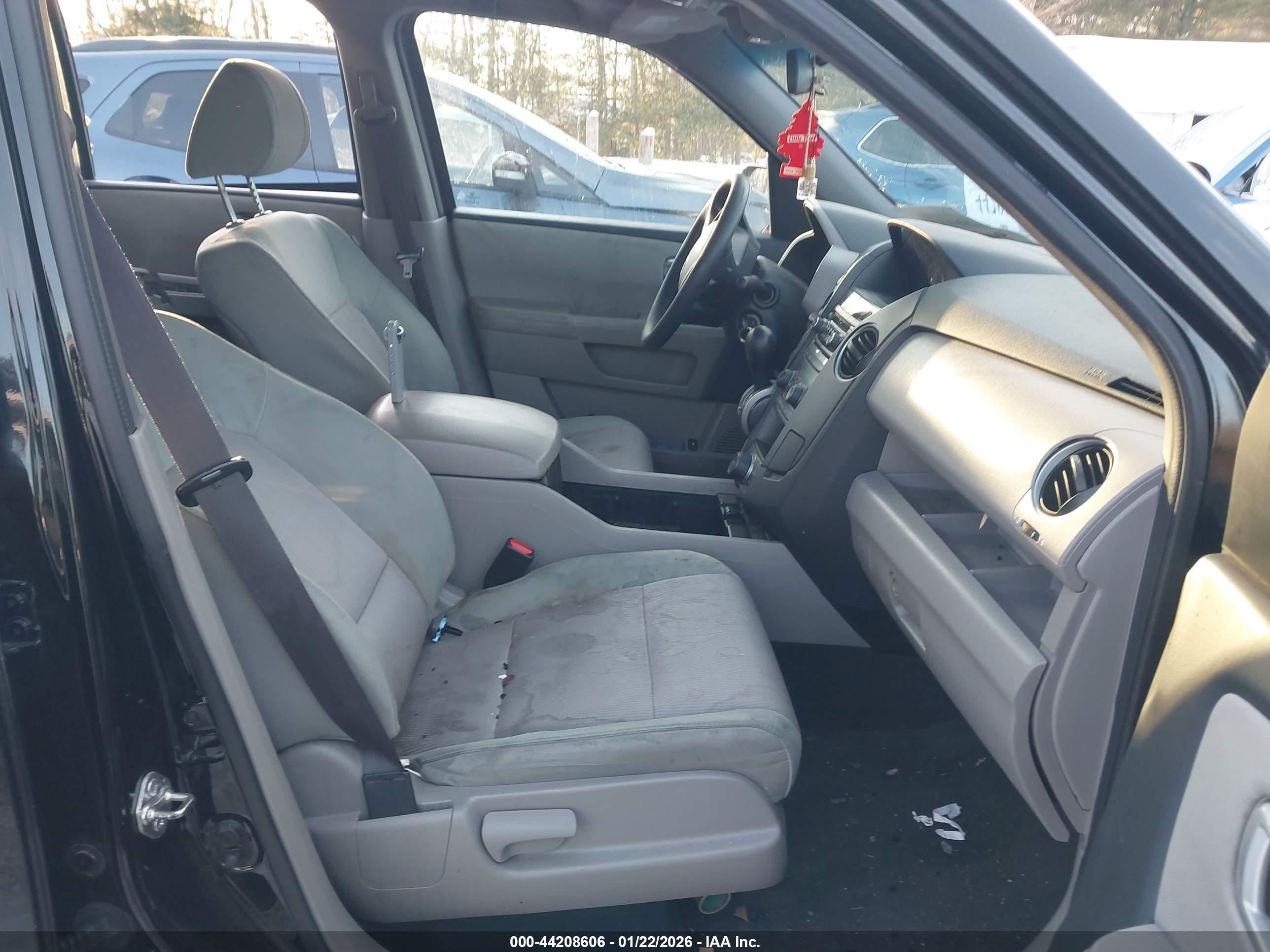 HONDA PILOT image 5