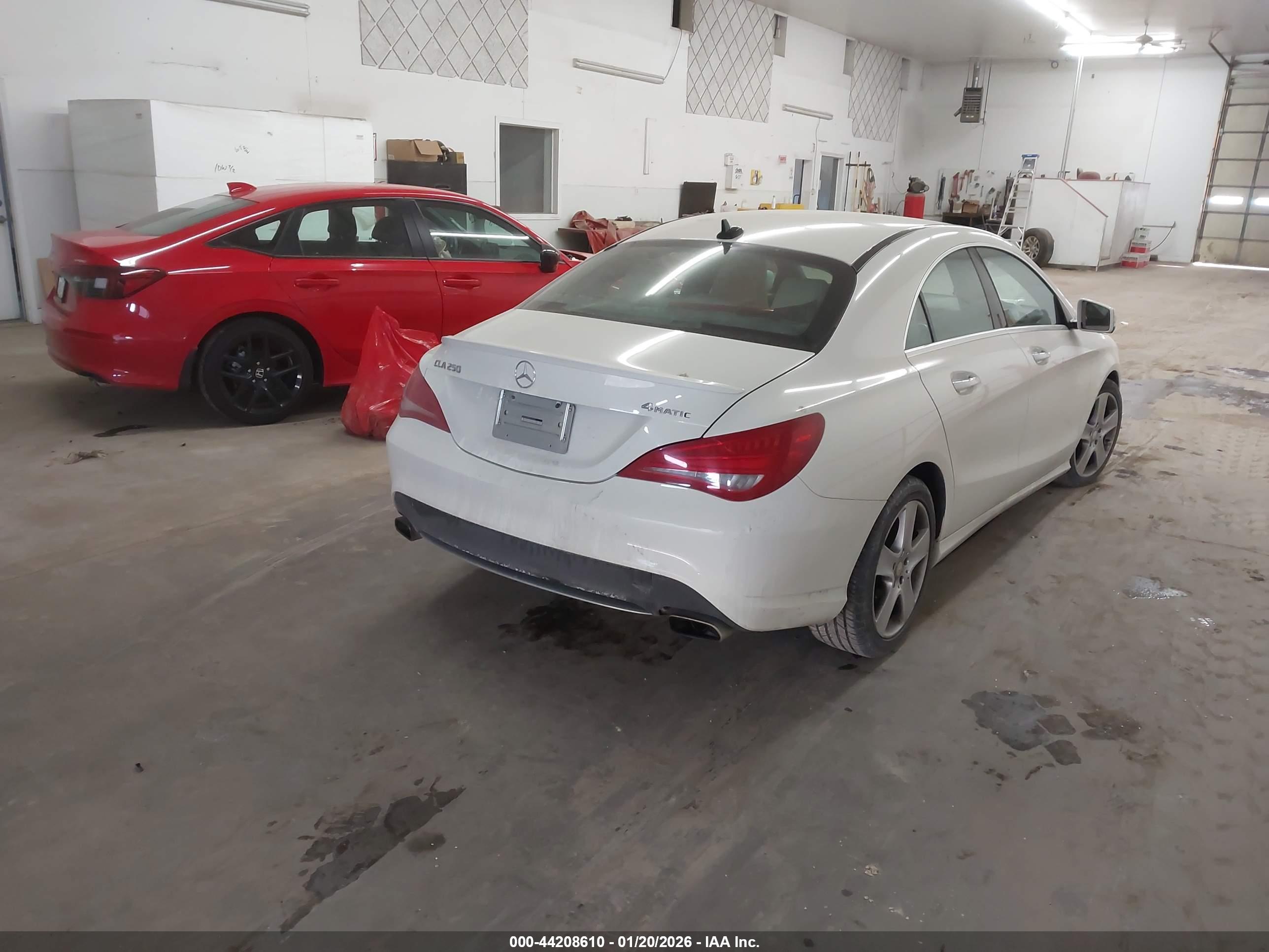 MERCEDES-BENZ CLA image 4