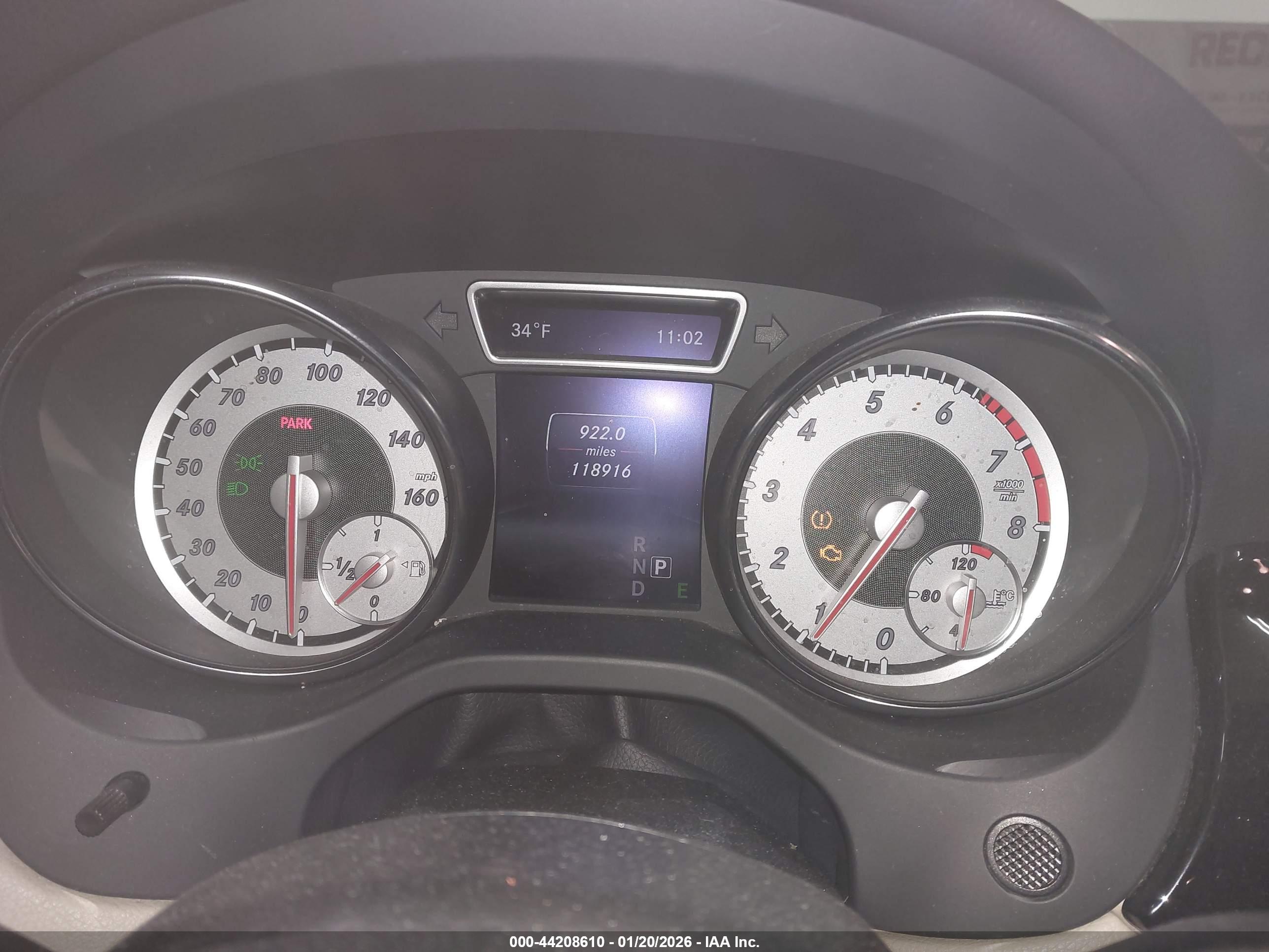 MERCEDES-BENZ CLA image 7