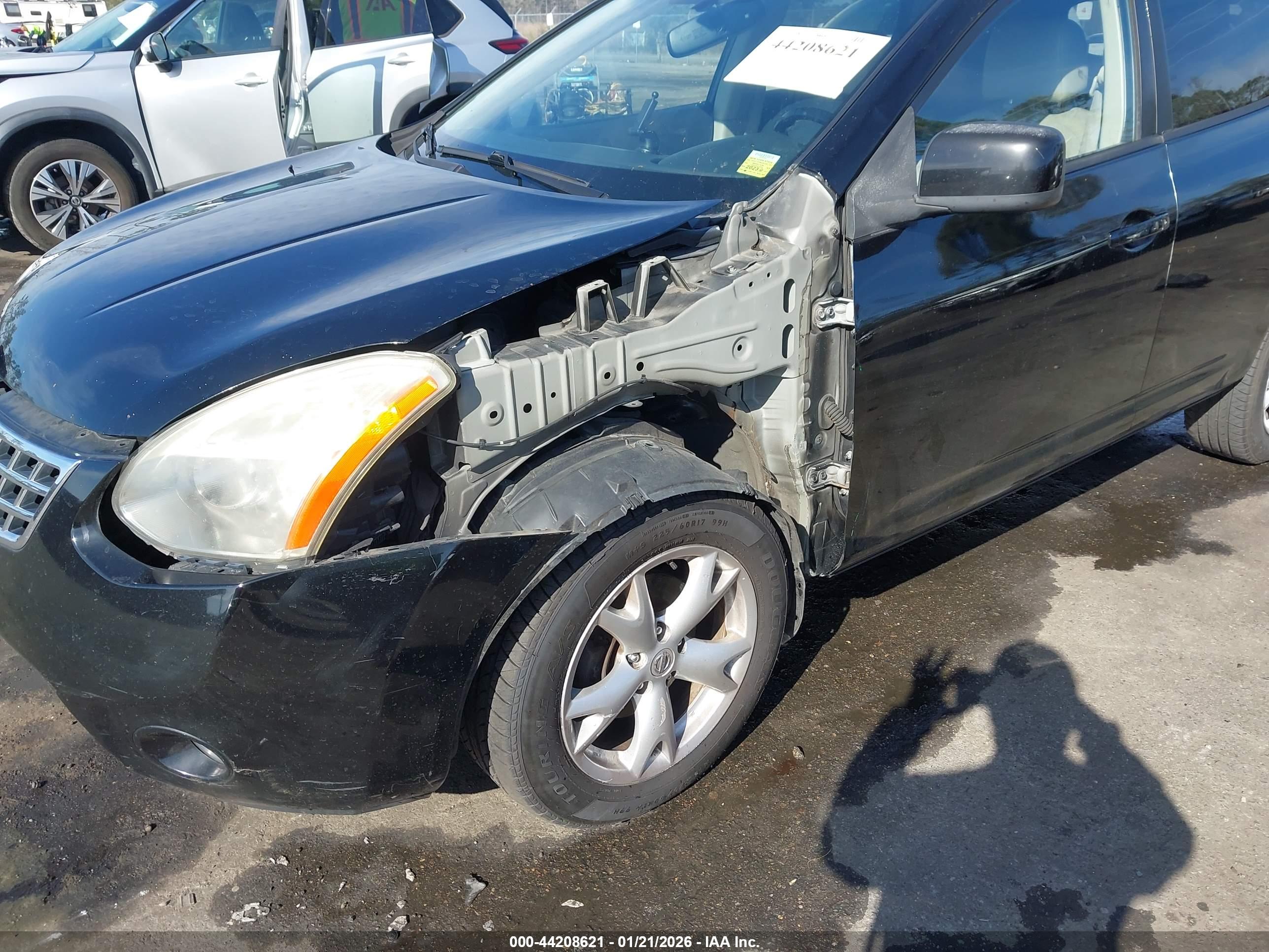 NISSAN ROGUE image 6