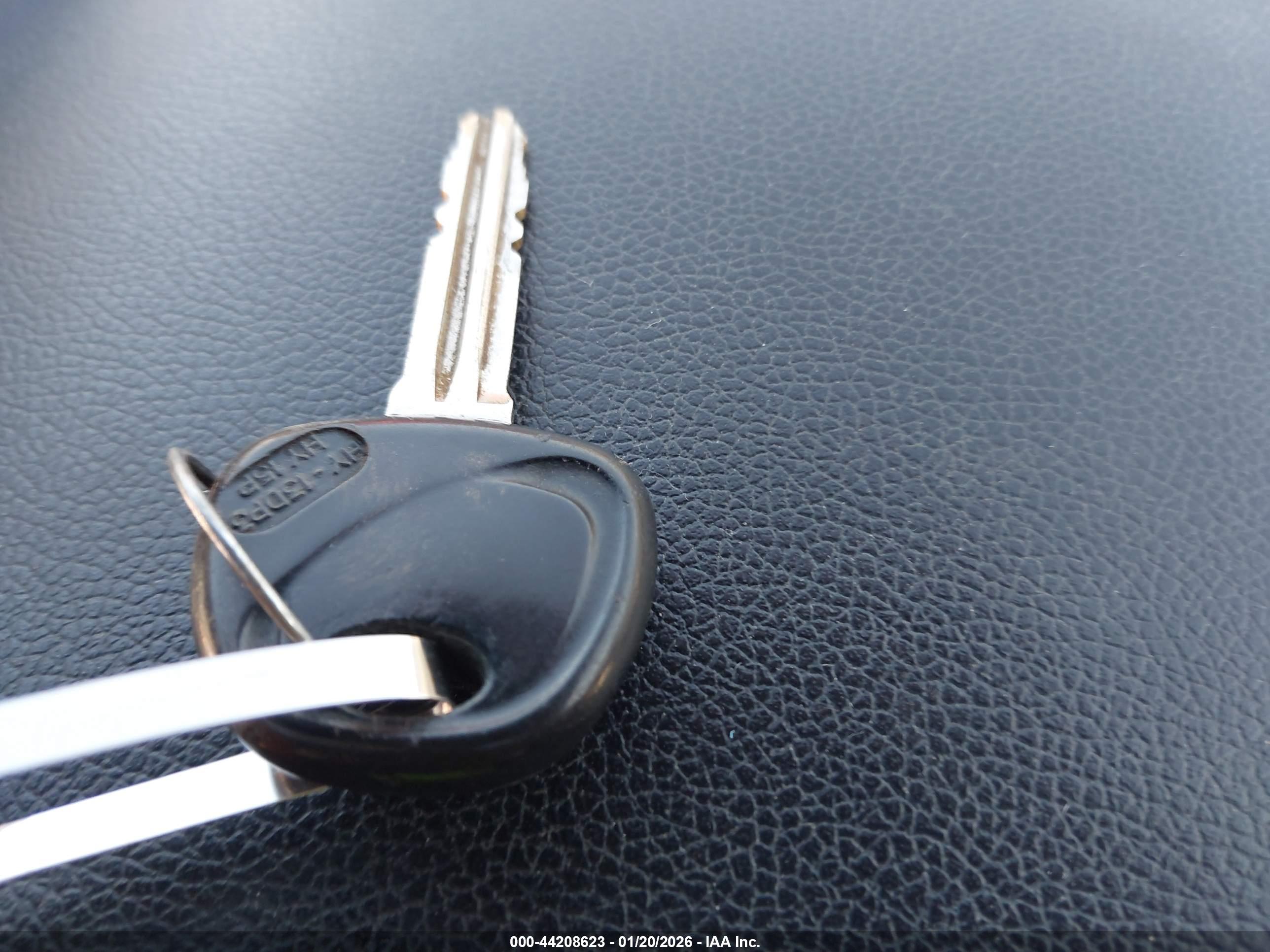 HYUNDAI ELANTRA image 11