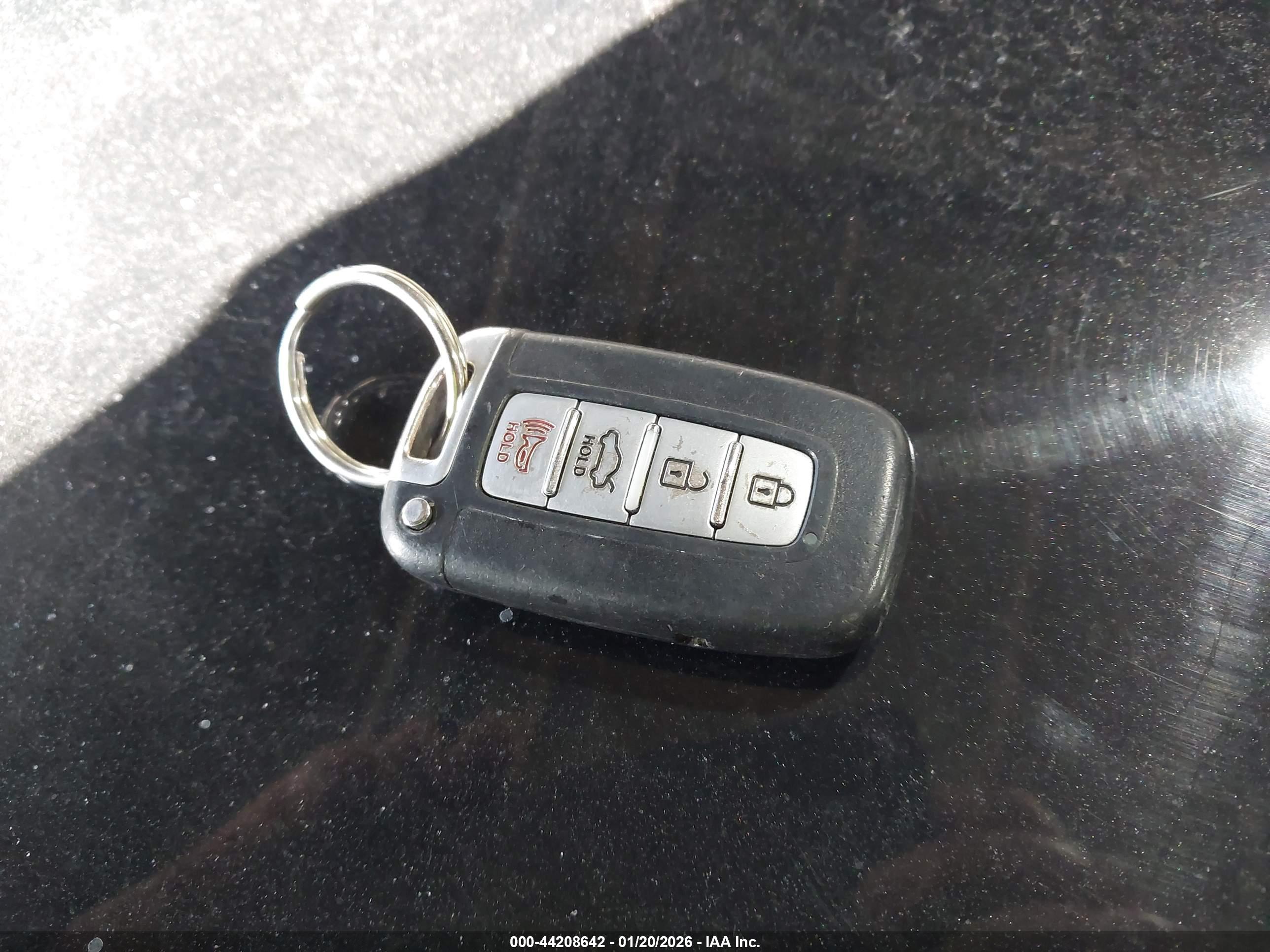HYUNDAI SONATA image 11