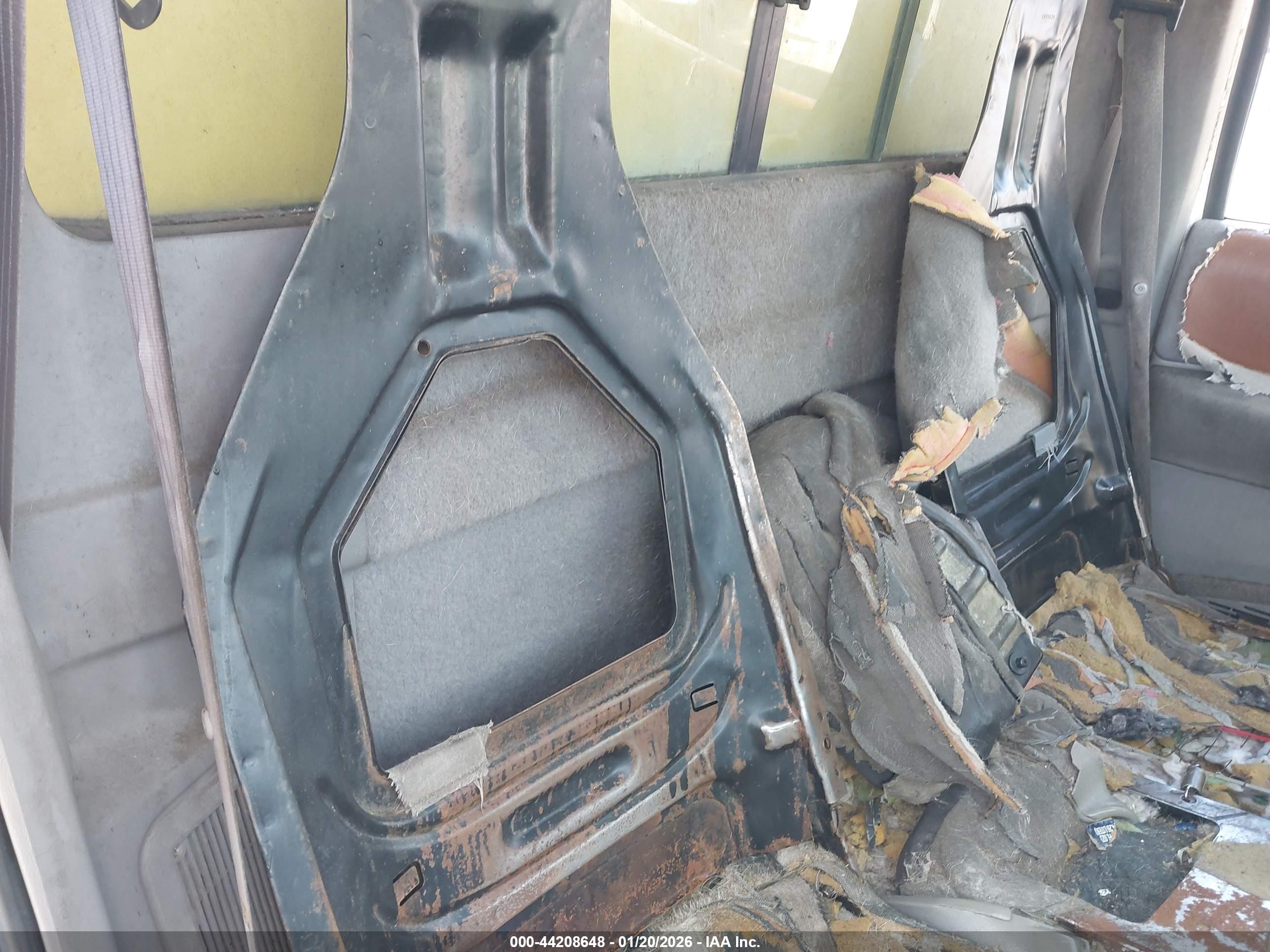 FORD RANGER image 8