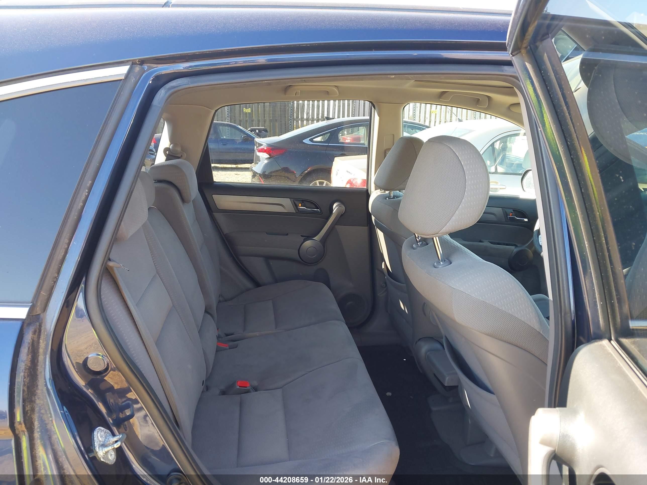 HONDA CR-V image 8