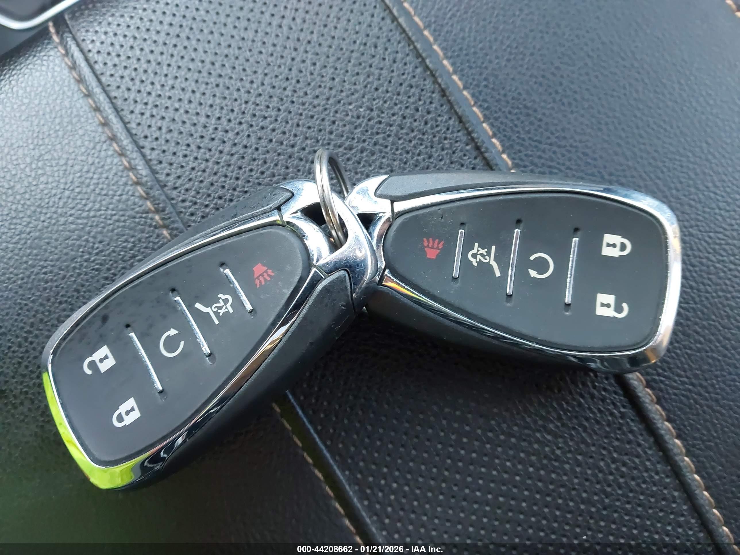 CHEVROLET TRAVERSE image 11