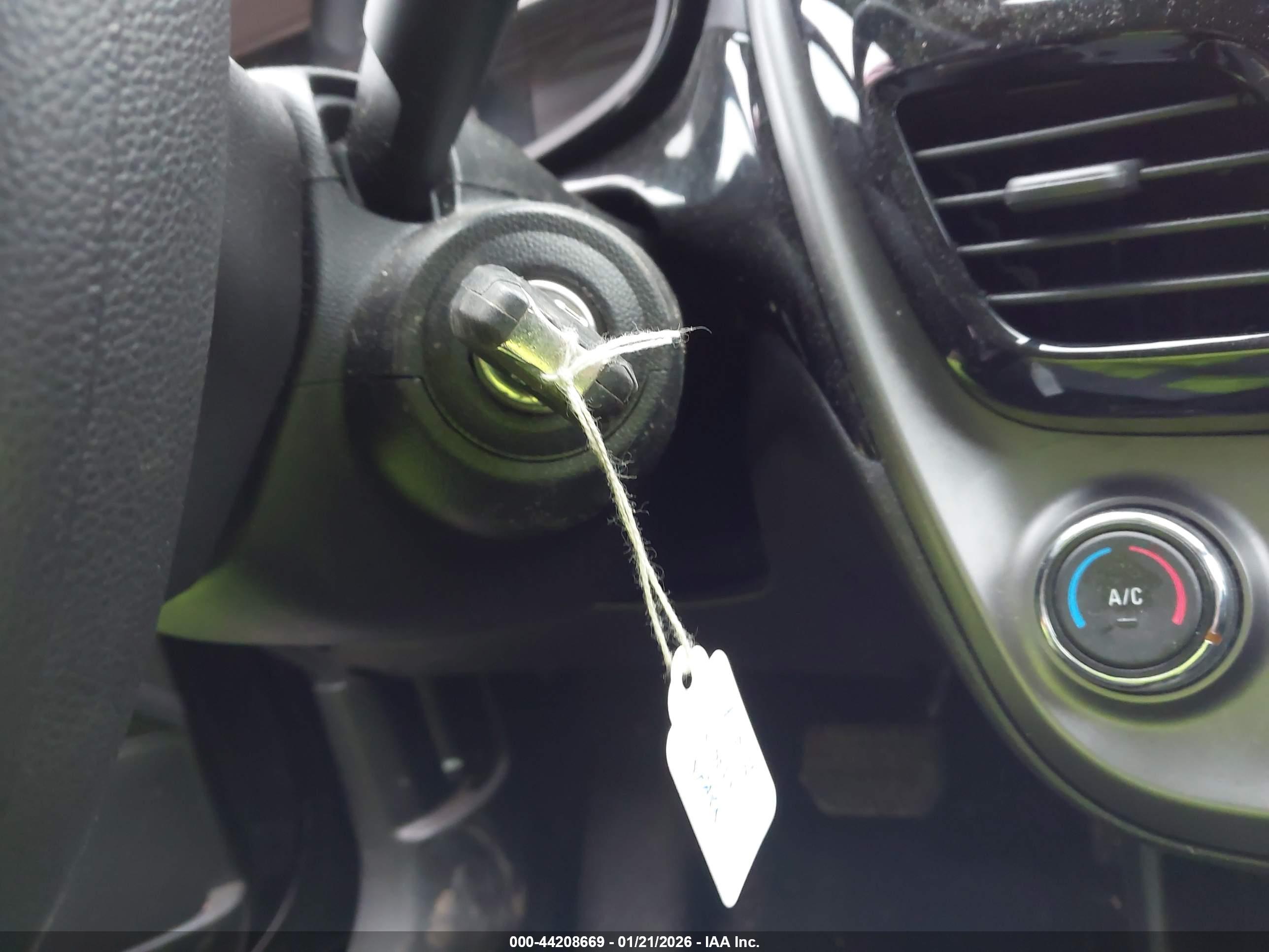 CHEVROLET SPARK image 11