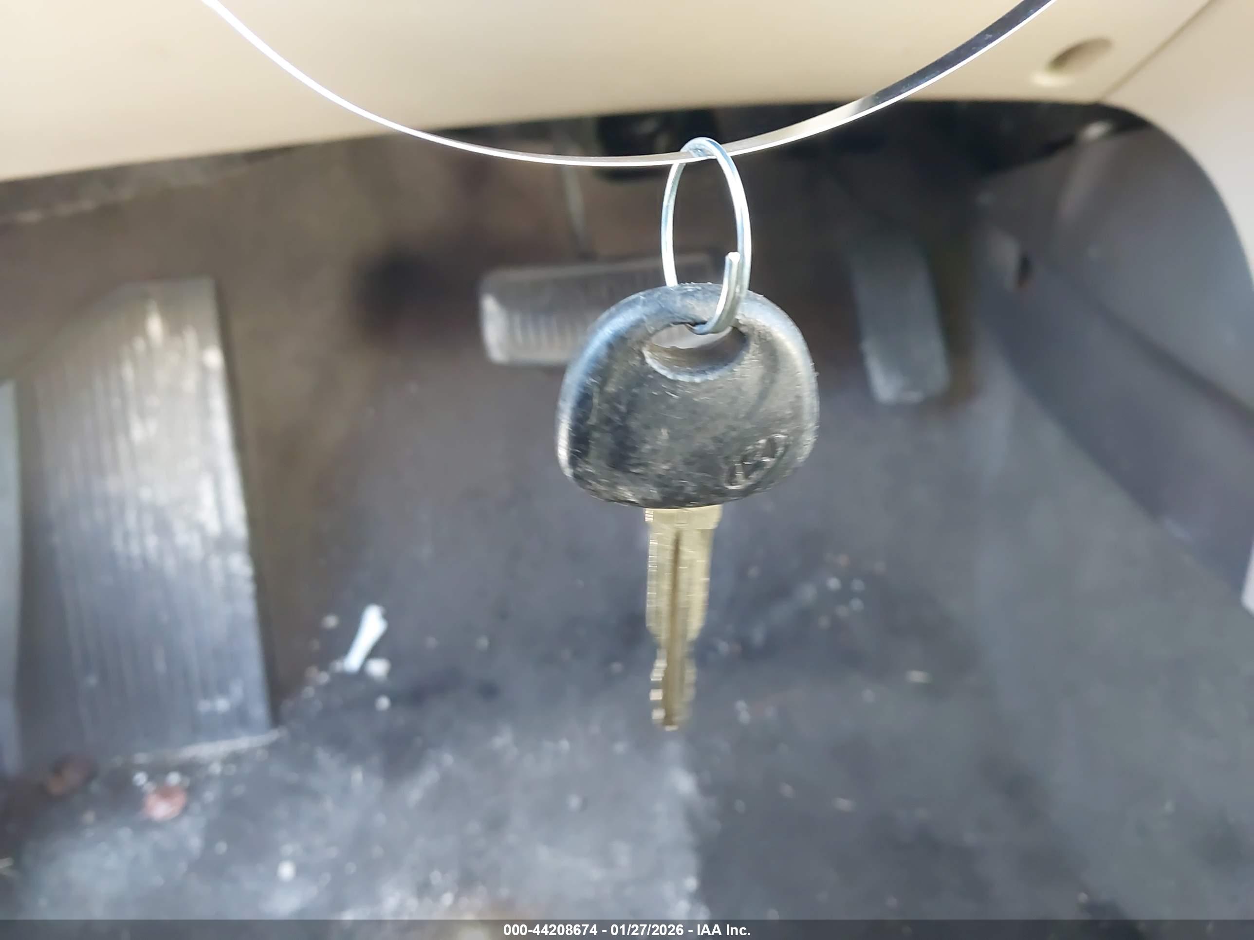 HYUNDAI ELANTRA image 11
