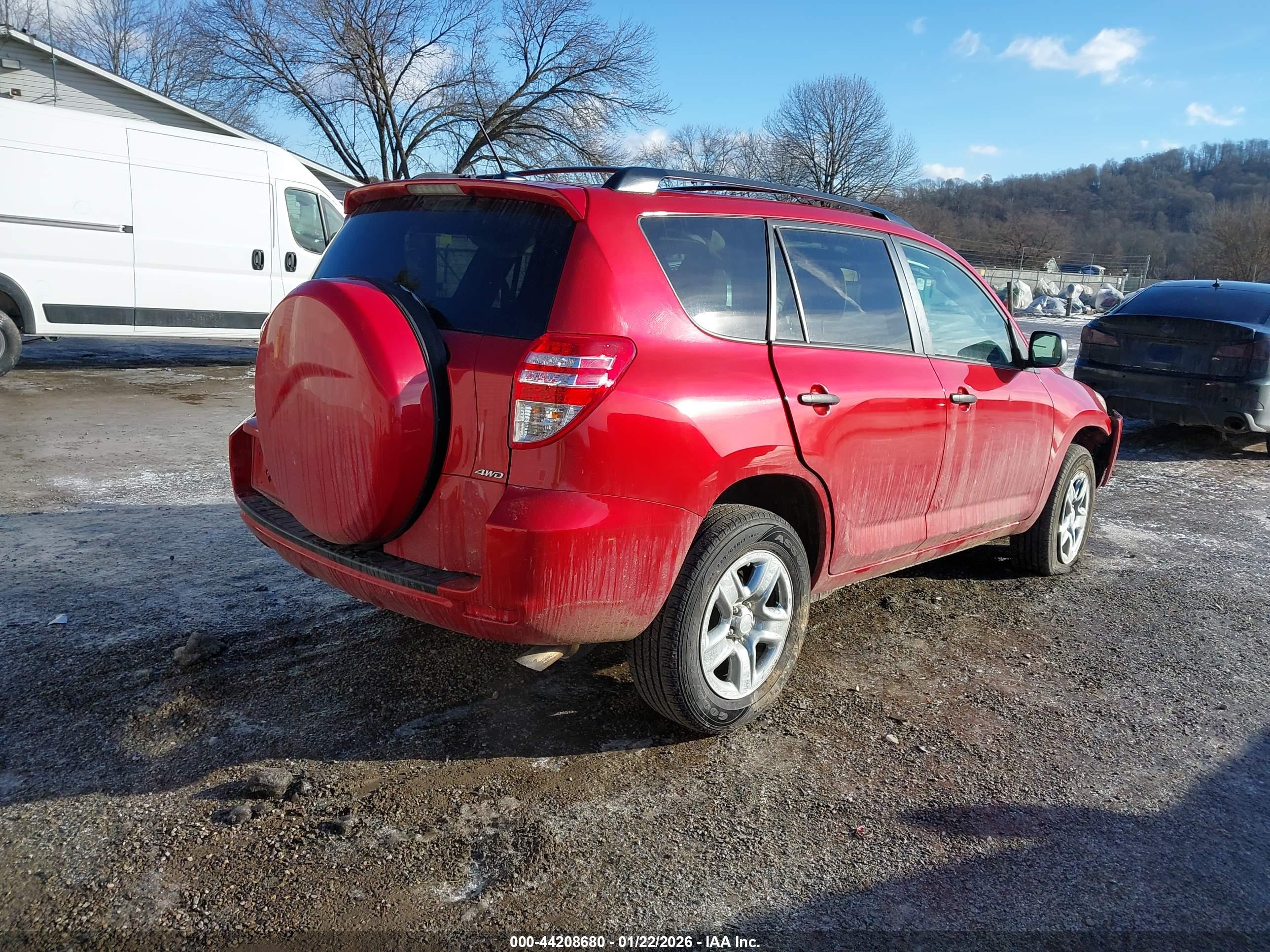 TOYOTA RAV4 image 4