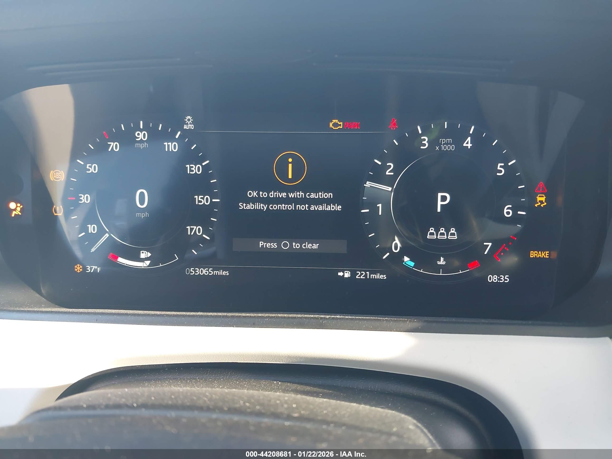 LAND ROVER image 7