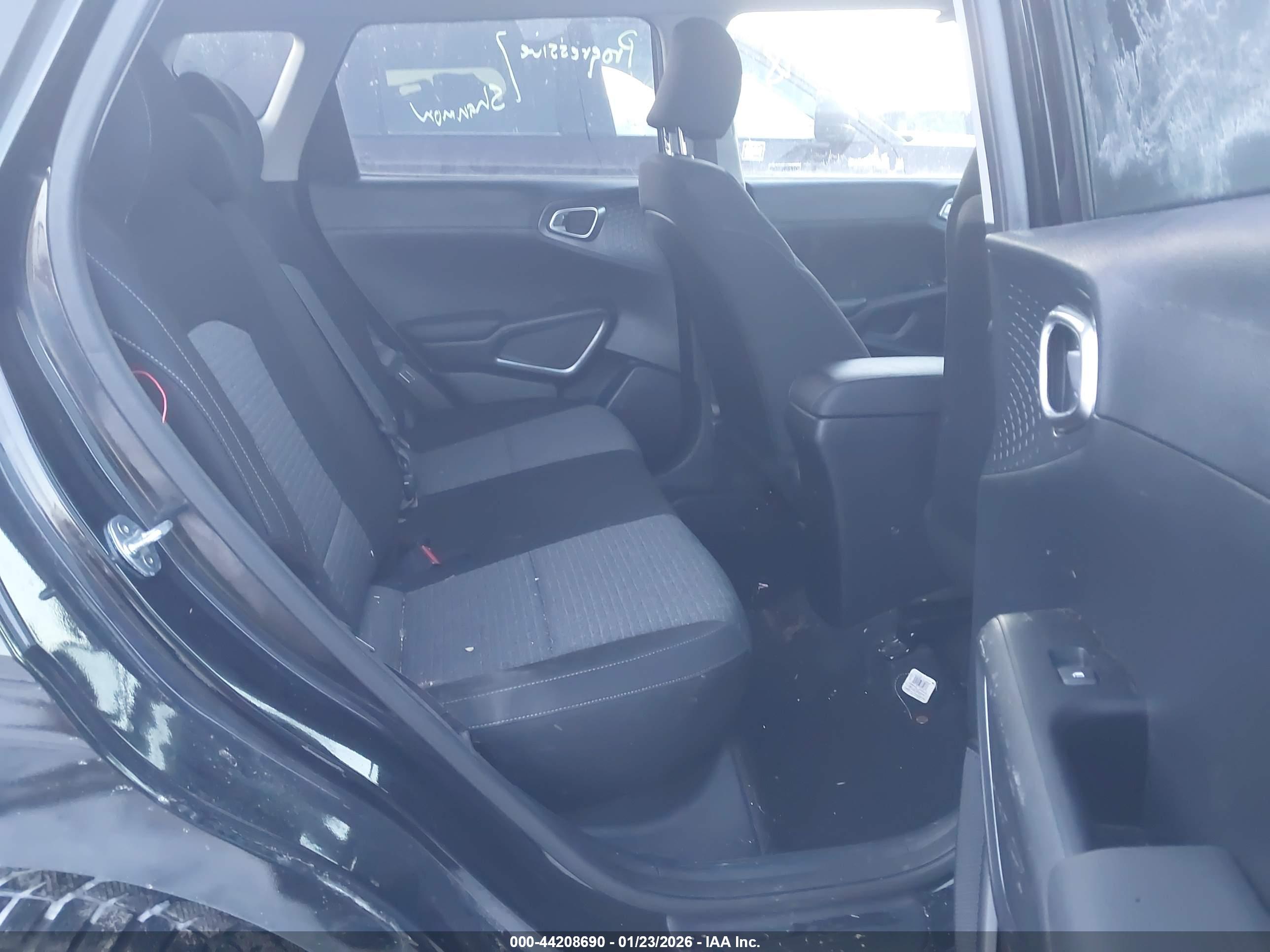 KIA SOUL image 8