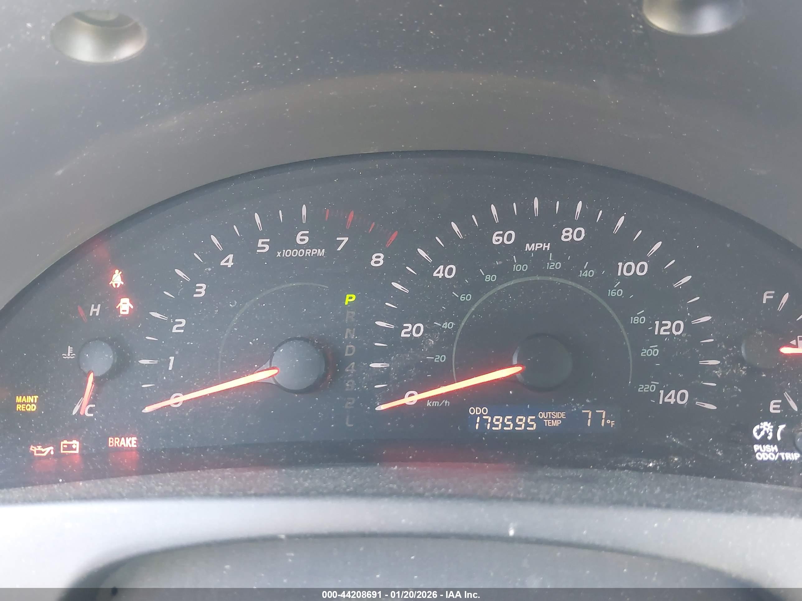 TOYOTA CAMRY image 7
