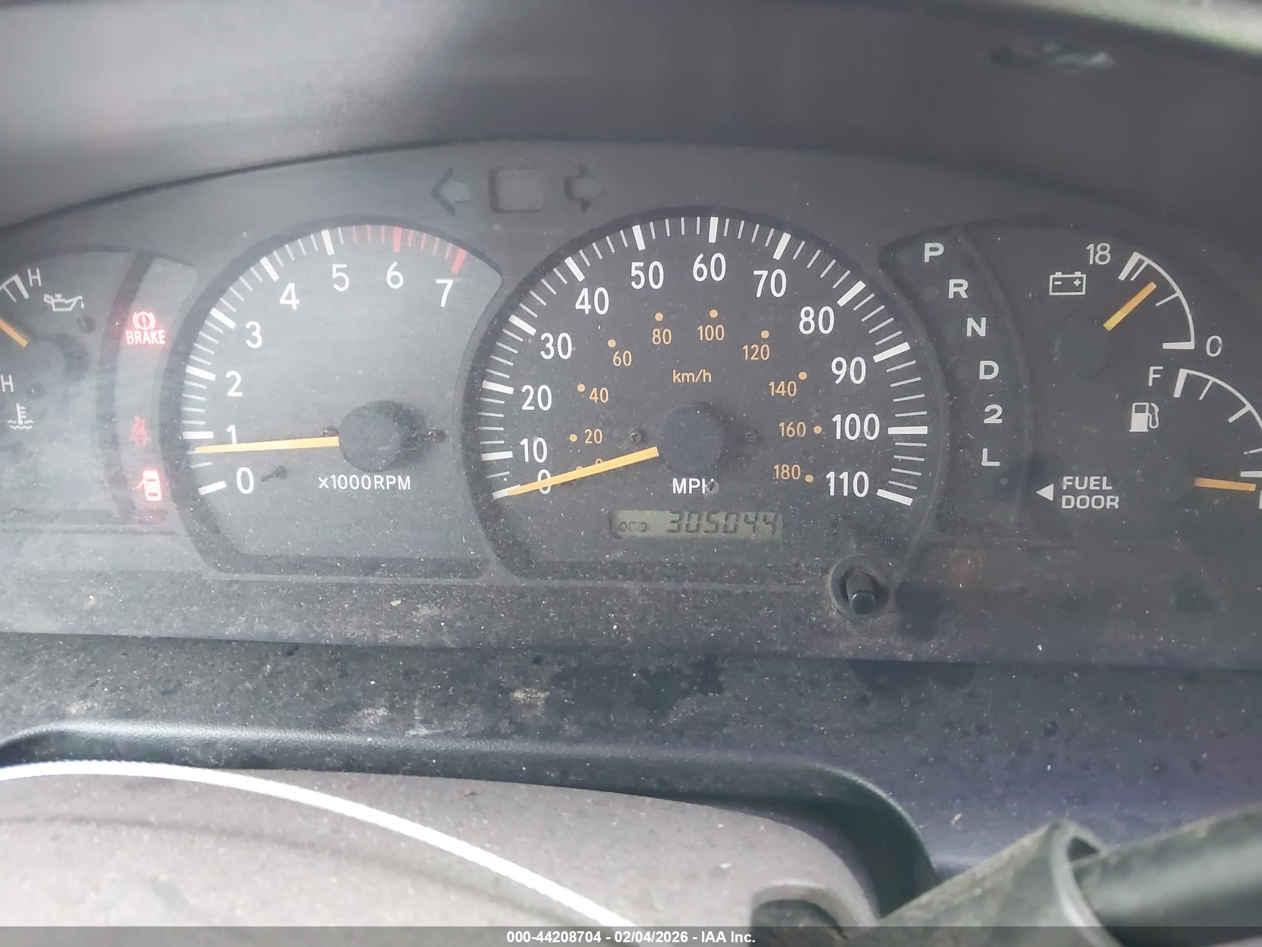 TOYOTA TUNDRA image 7