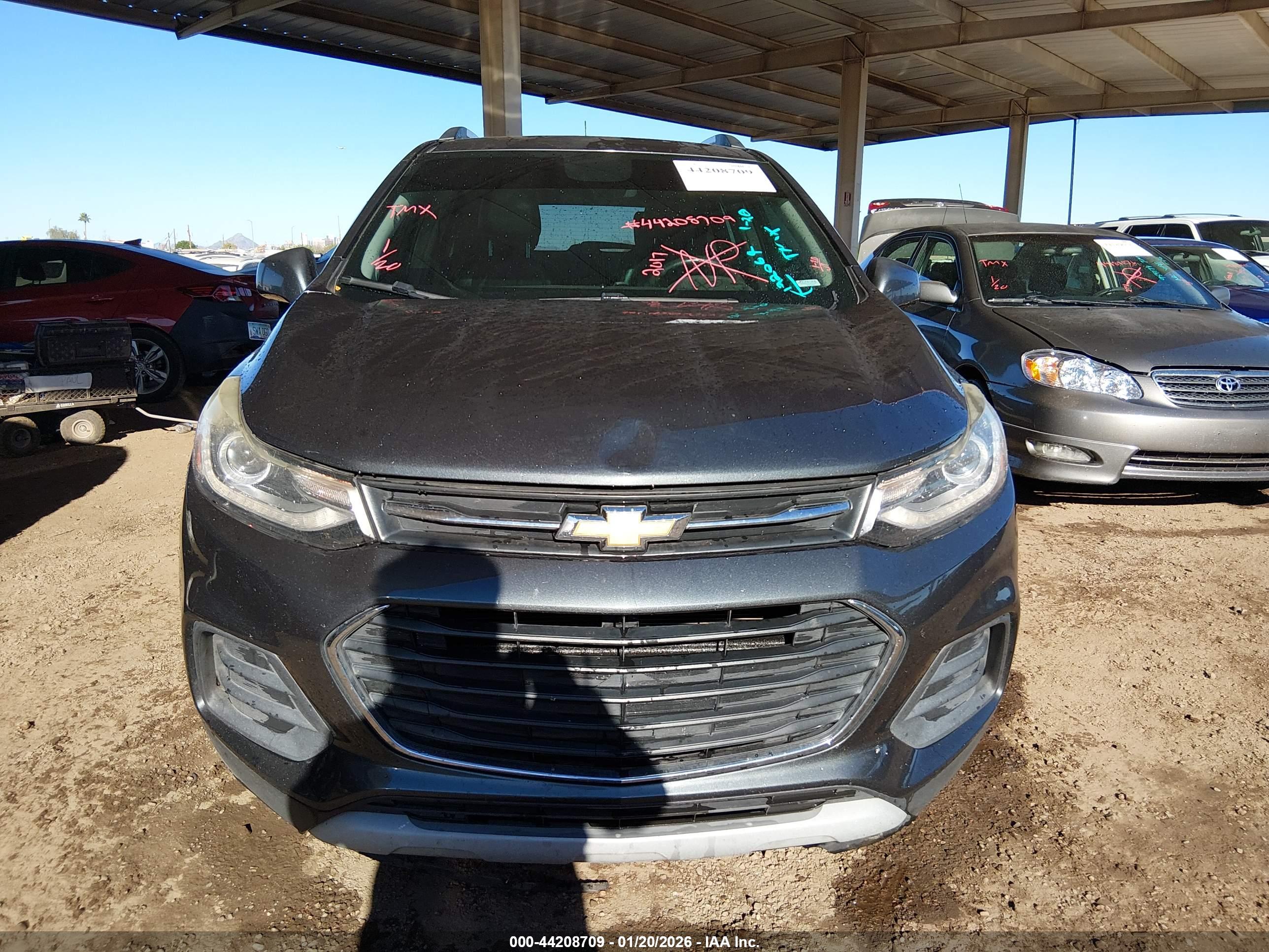 CHEVROLET TRAX image 6