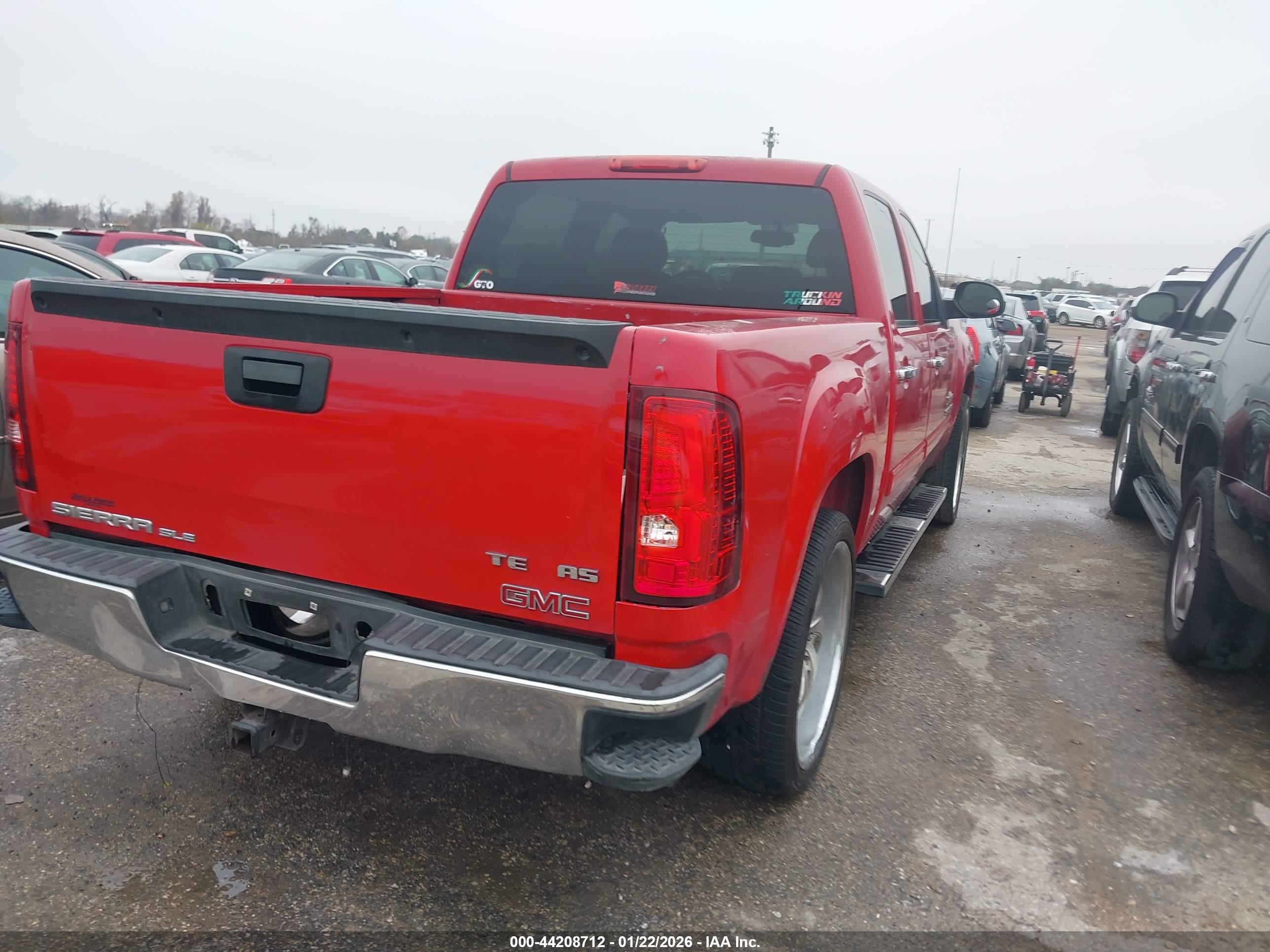 GMC SIERRA image 4