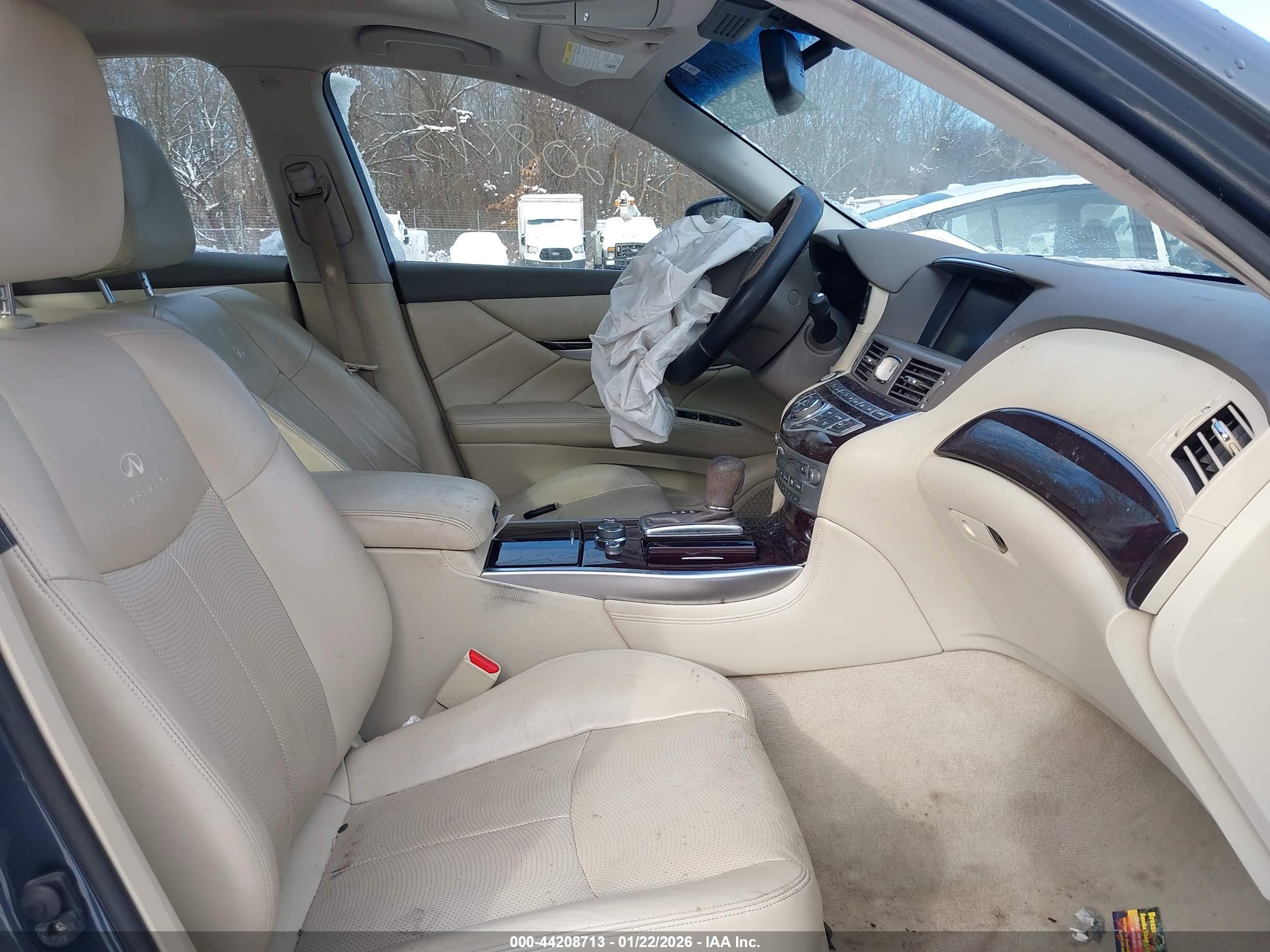 INFINITI M37X image 5