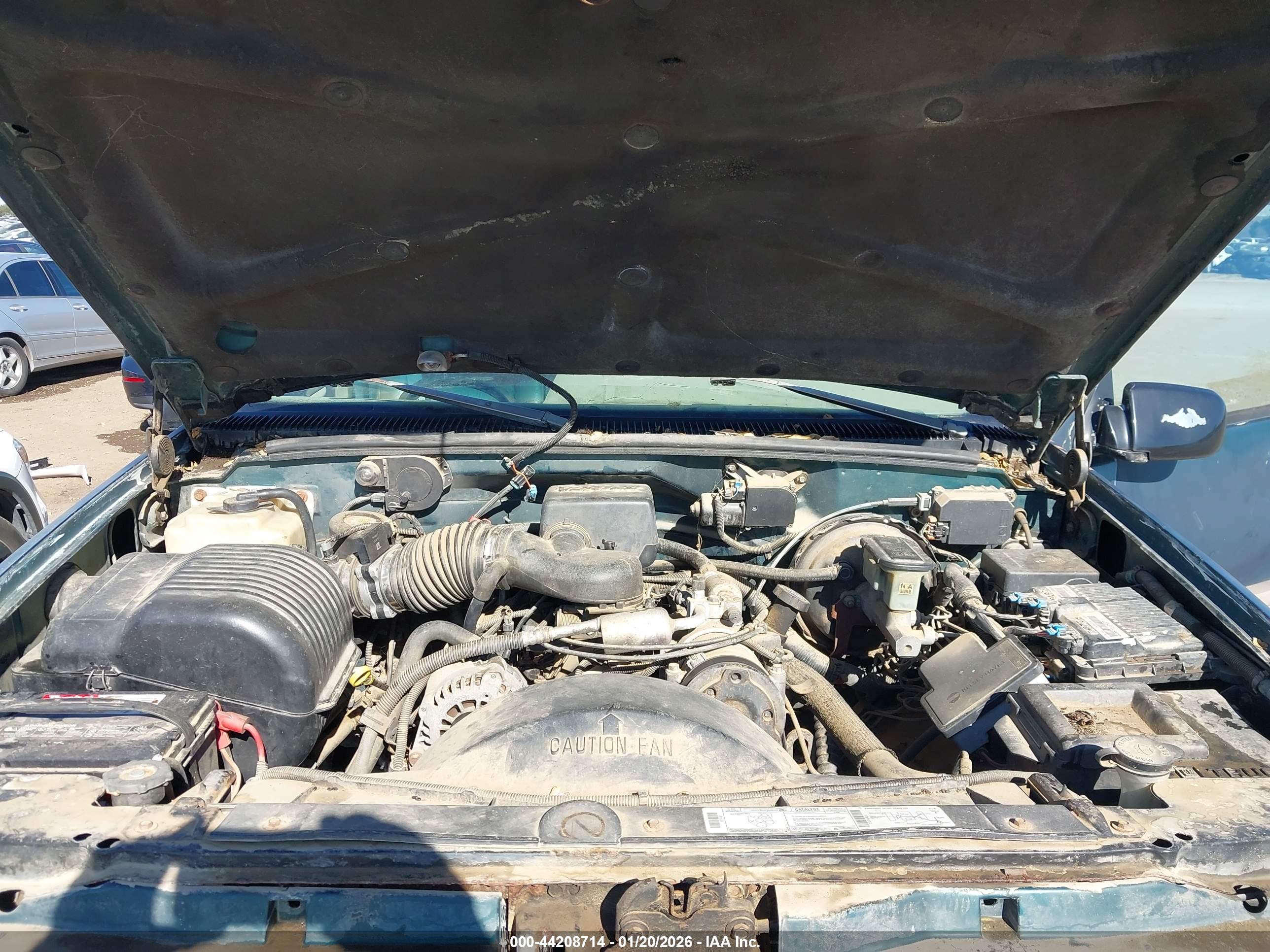 GMC YUKON image 10