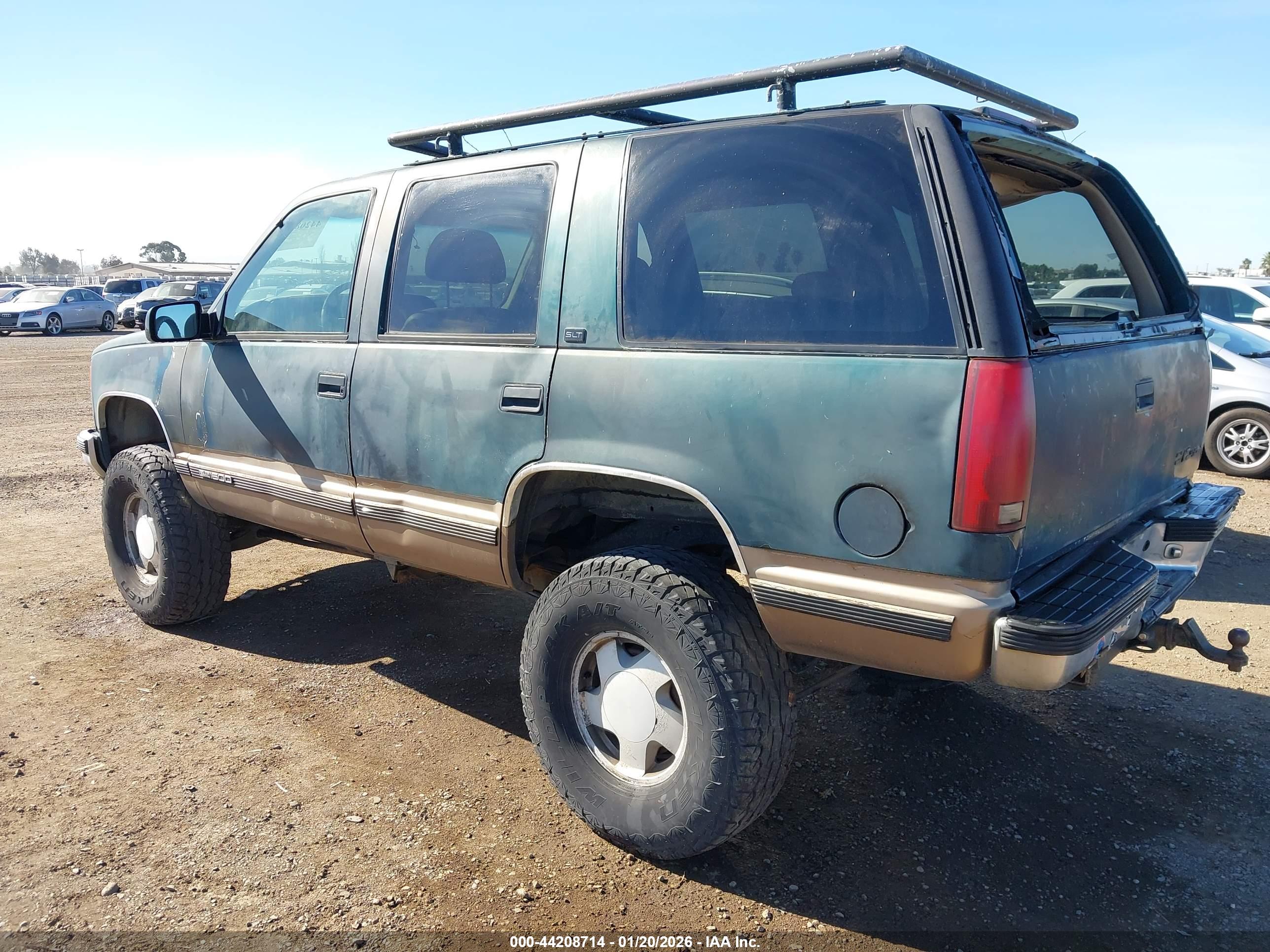 GMC YUKON image 3