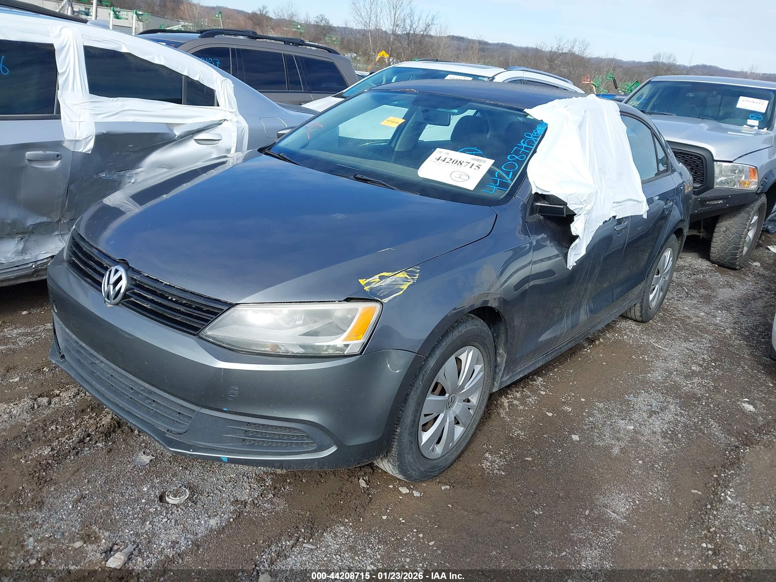VOLKSWAGEN JETTA image 2