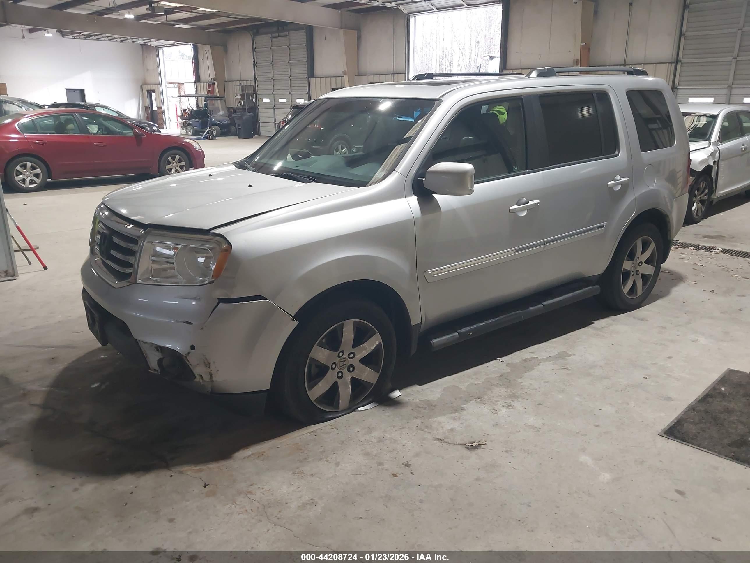 HONDA PILOT image 2