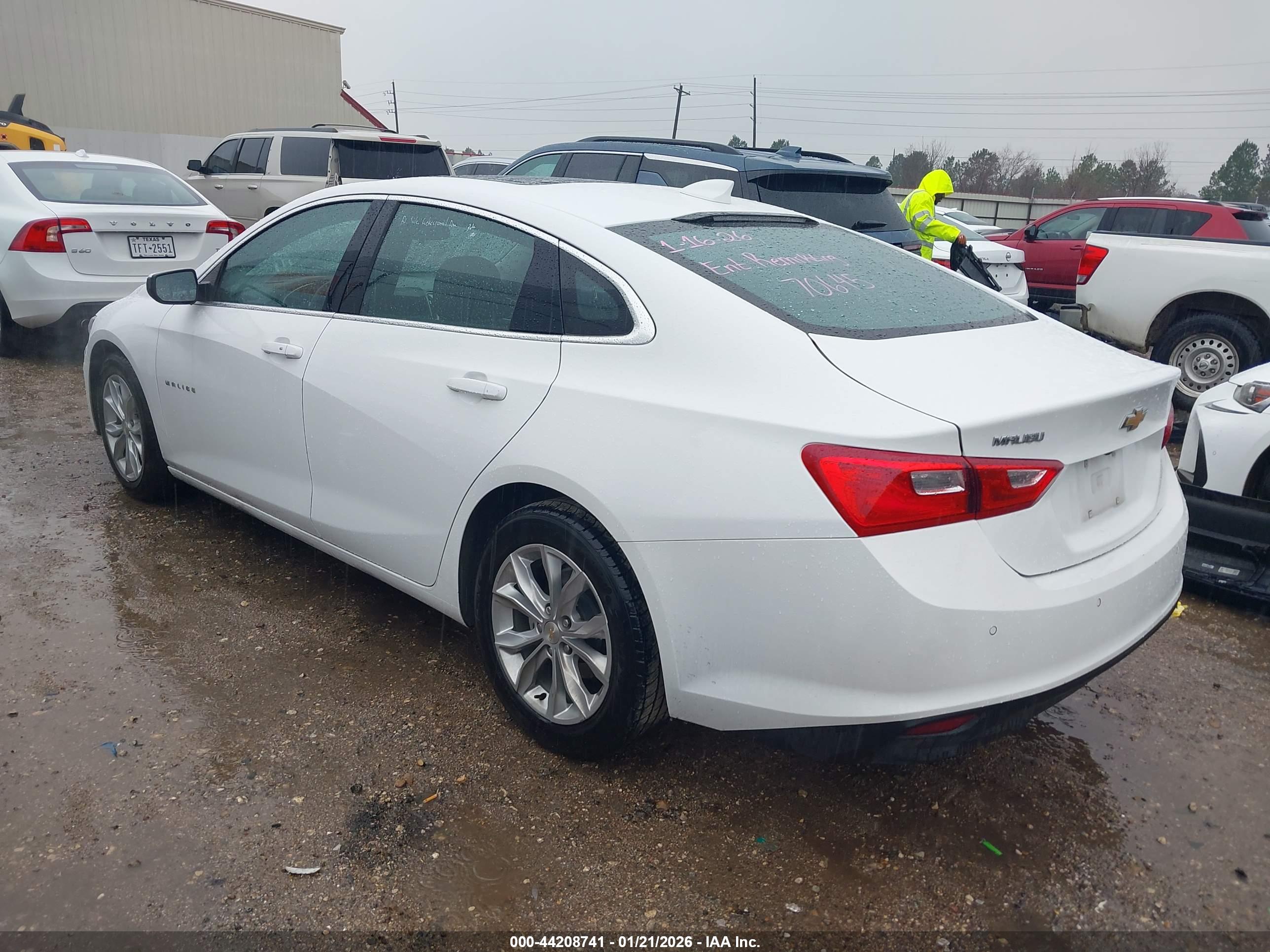 CHEVROLET MALIBU image 3