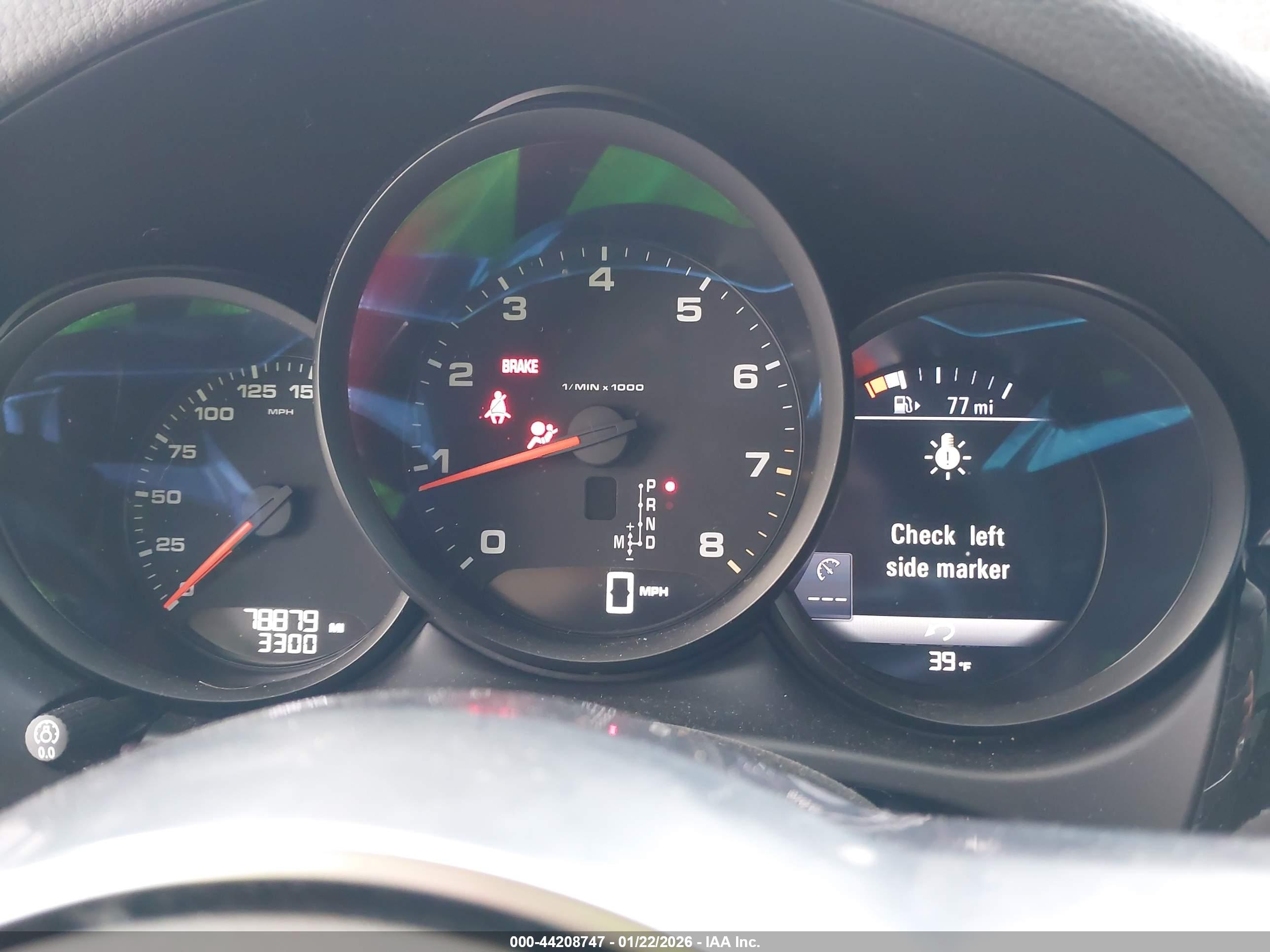 PORSCHE MACAN image 7