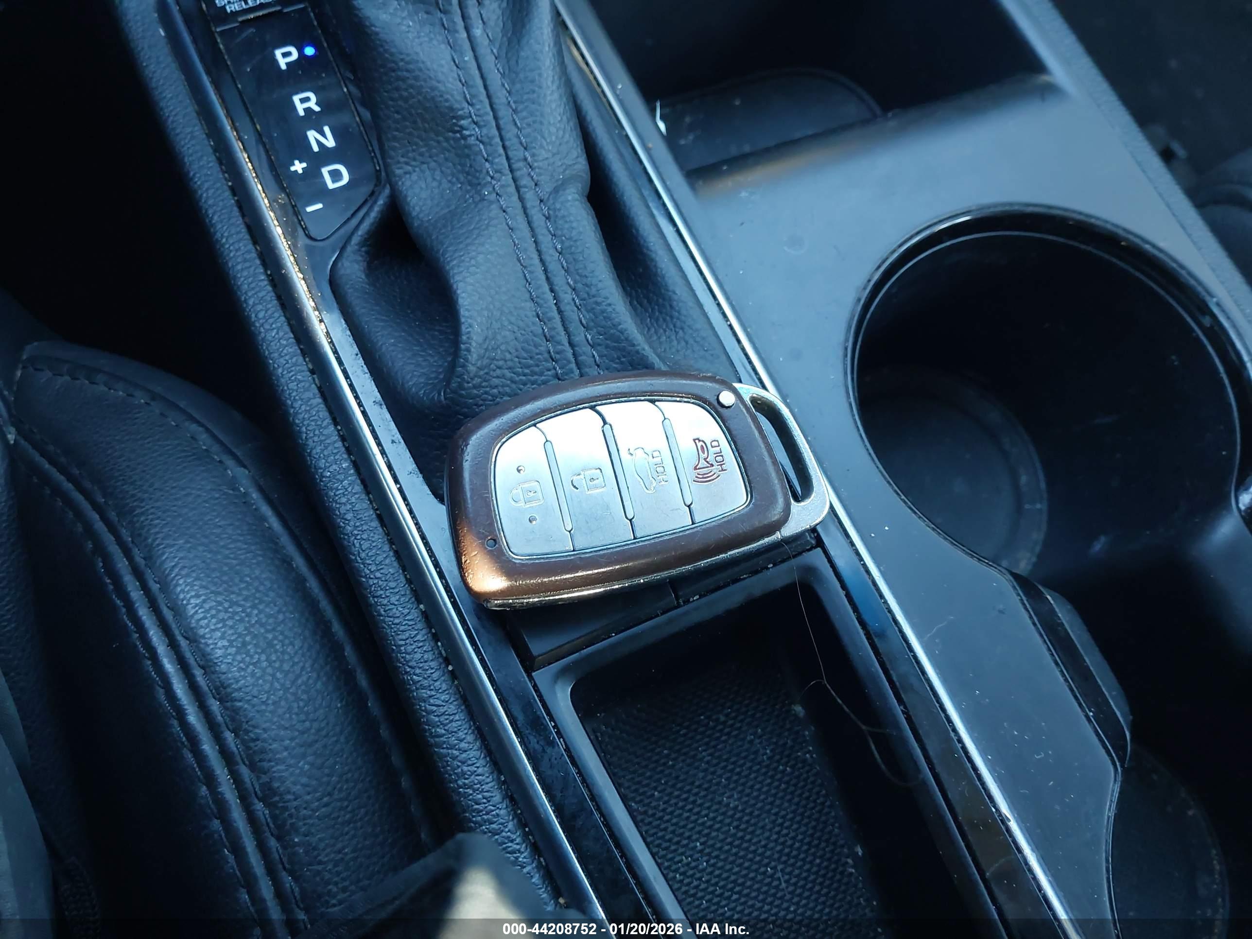 HYUNDAI SONATA image 11