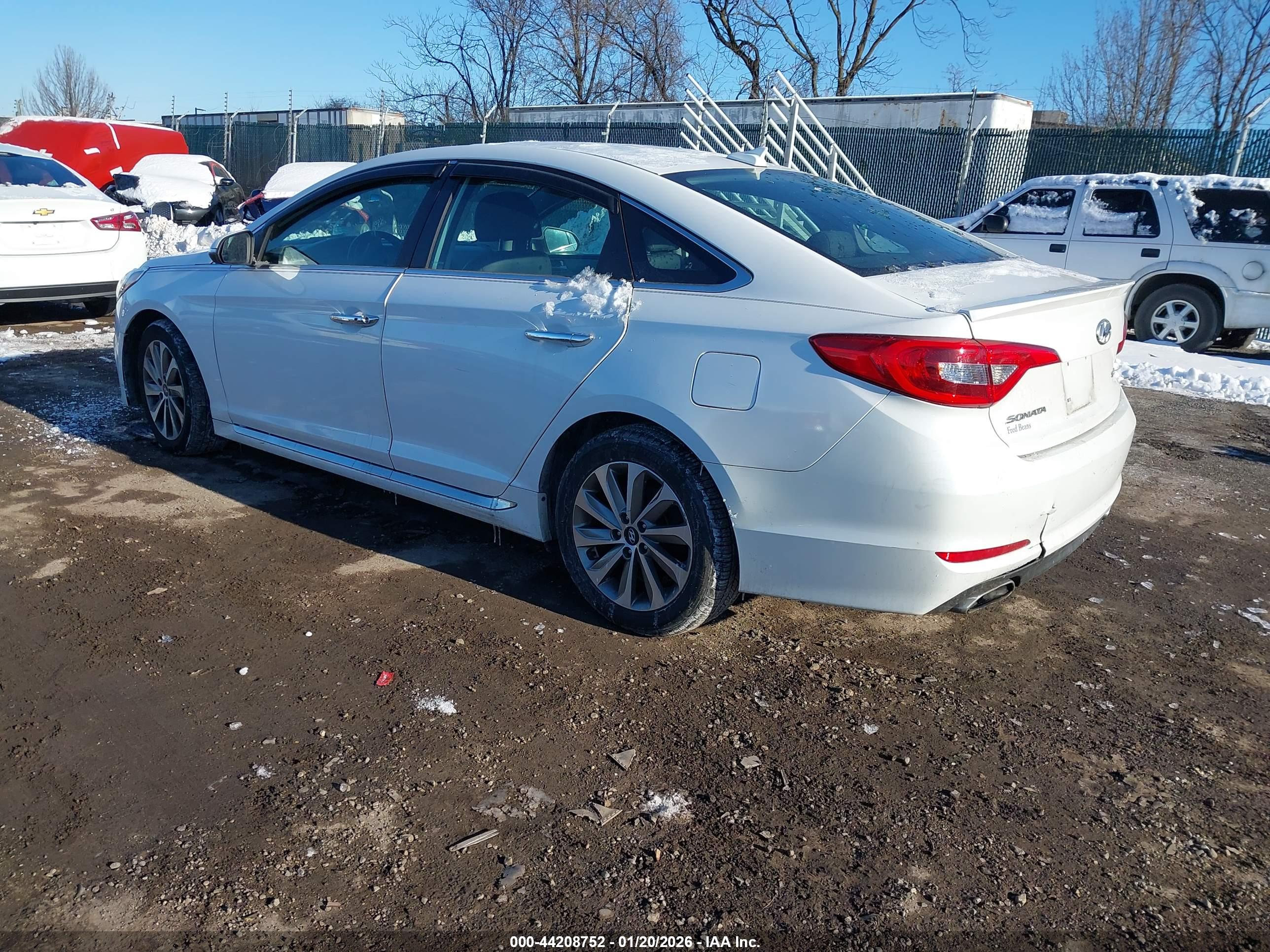 HYUNDAI SONATA image 3