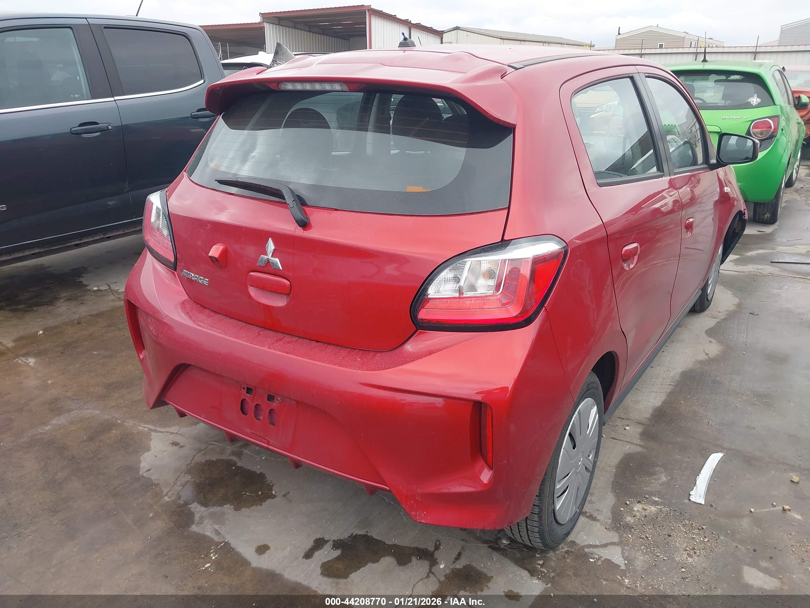 MITSUBISHI MIRAGE image 4