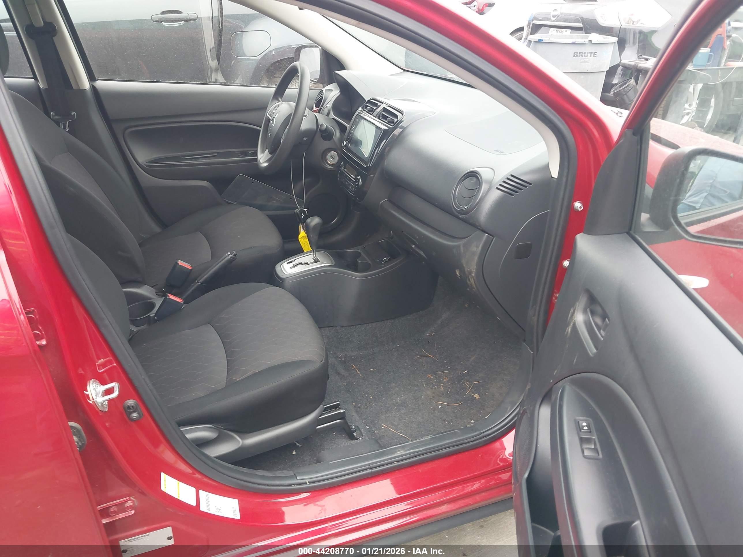 MITSUBISHI MIRAGE image 5