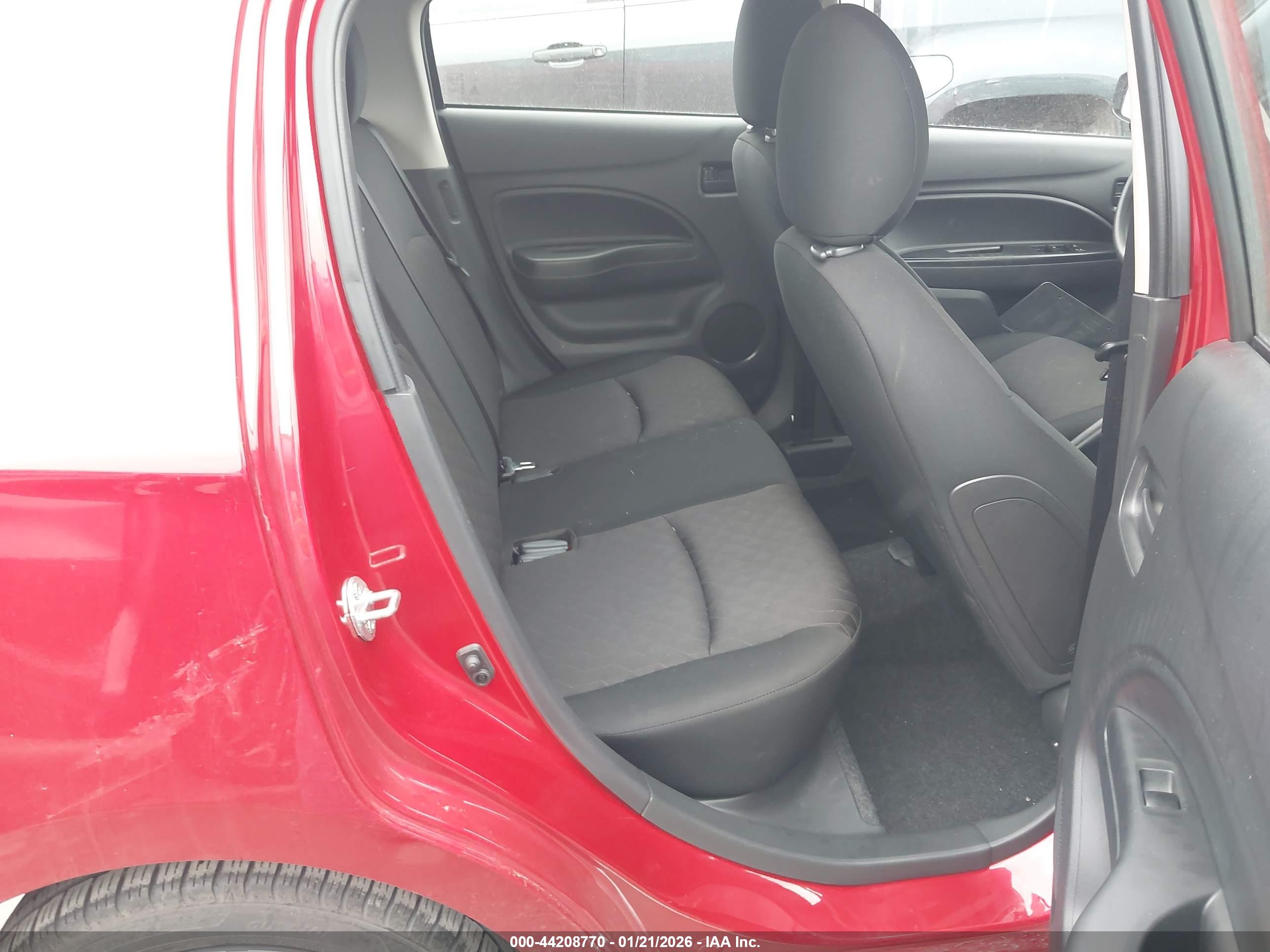 MITSUBISHI MIRAGE image 8