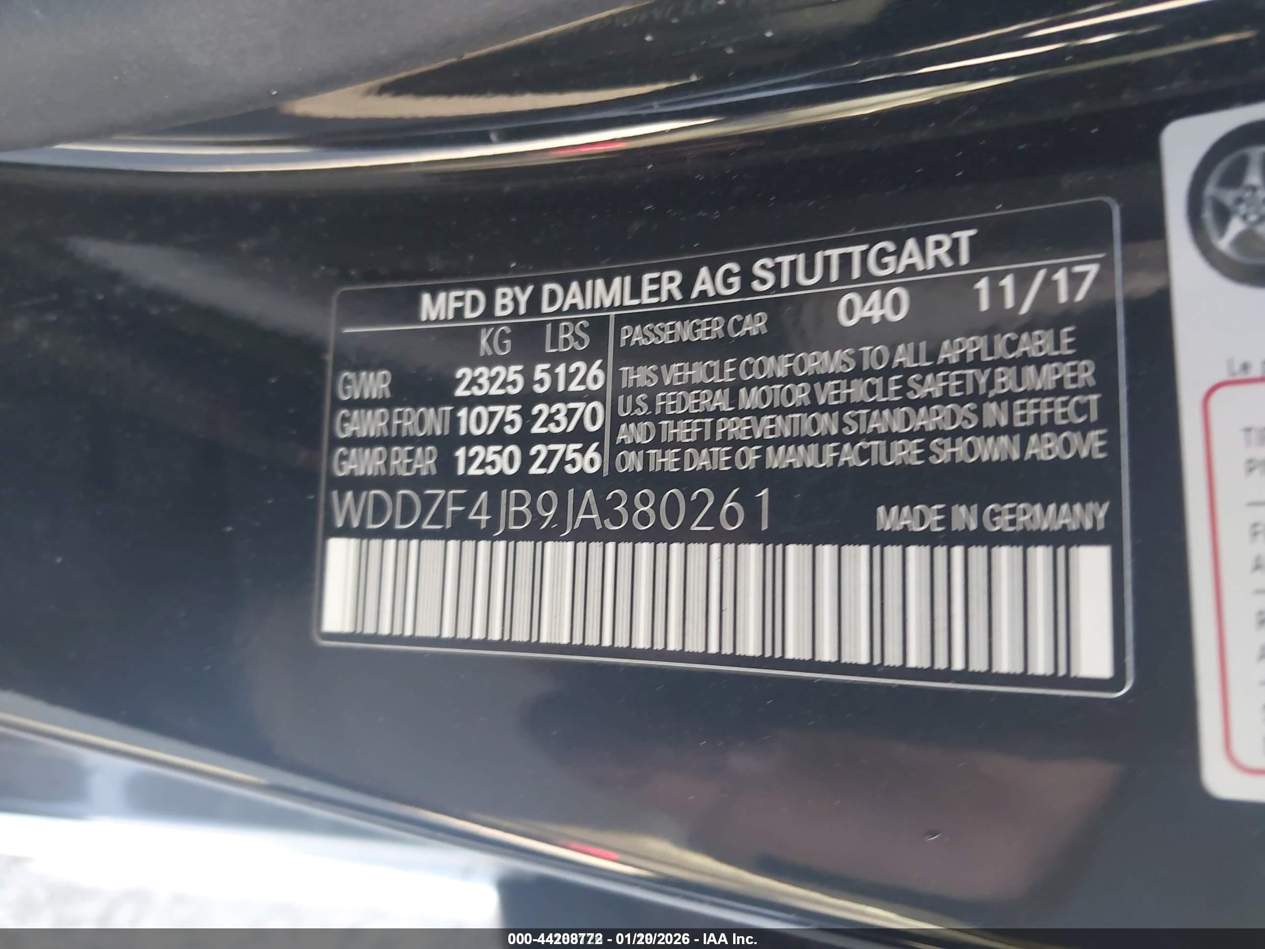 MERCEDES-BENZ E image 9