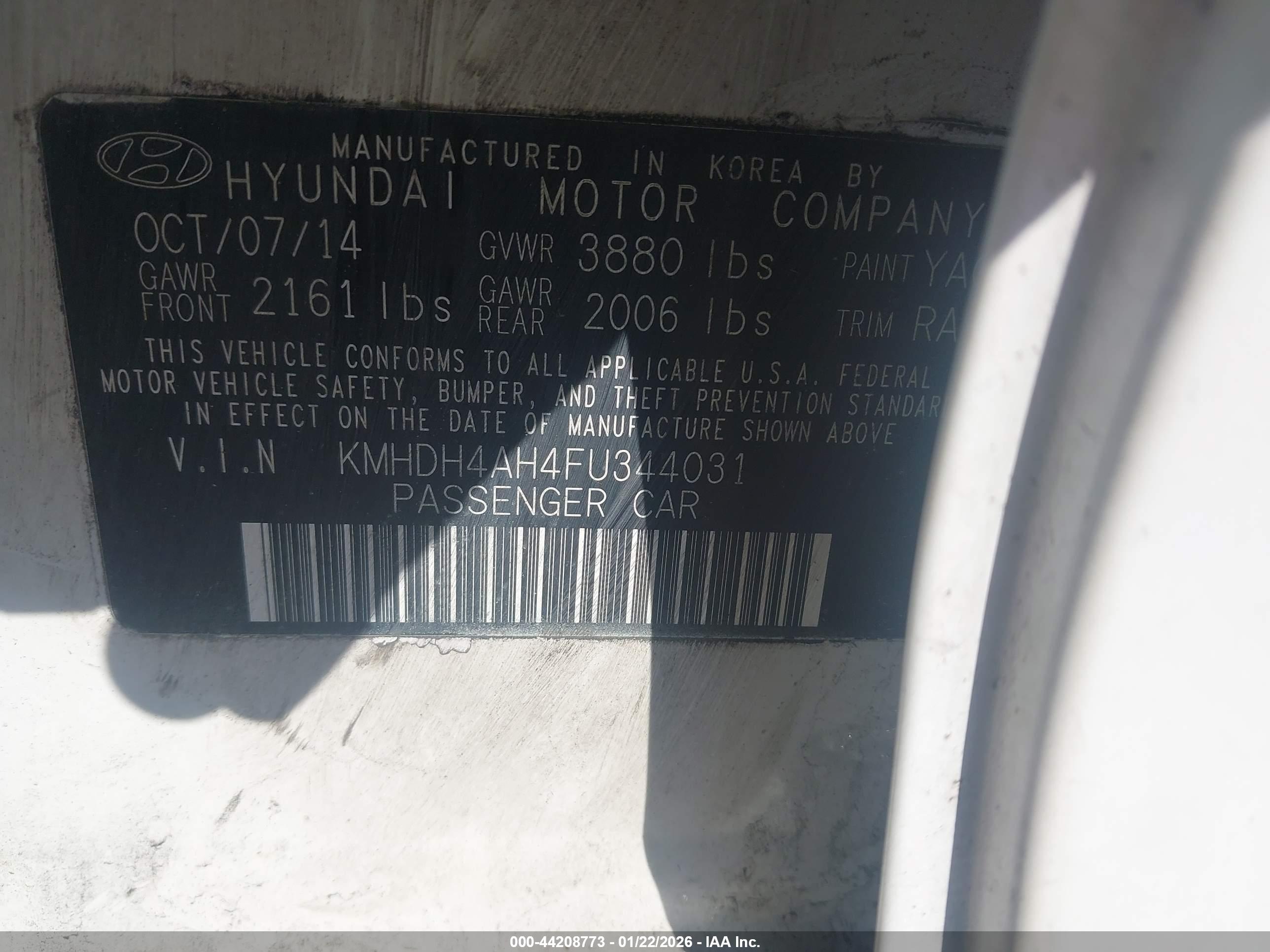 HYUNDAI ELANTRA image 9