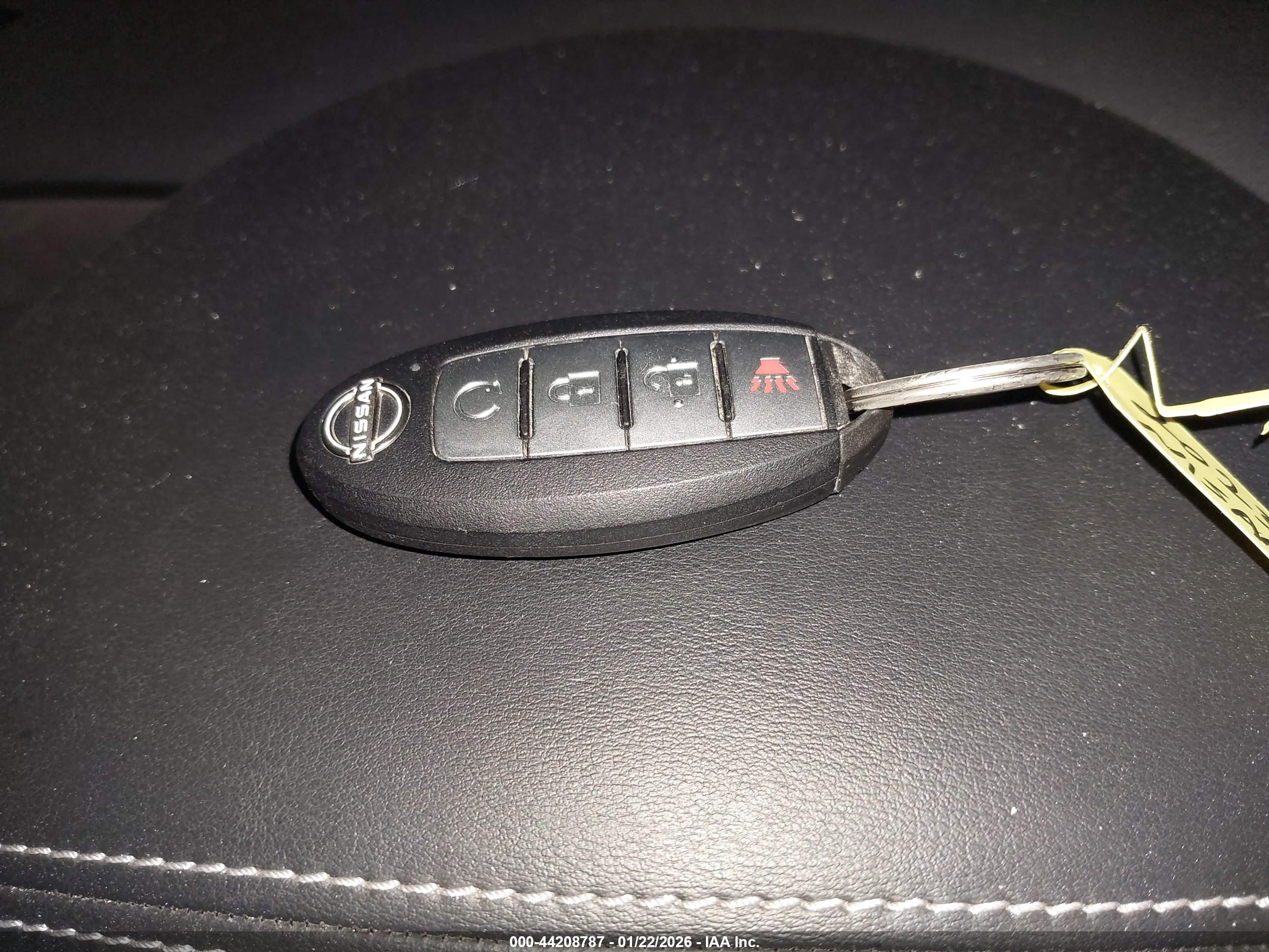 NISSAN MURANO image 11