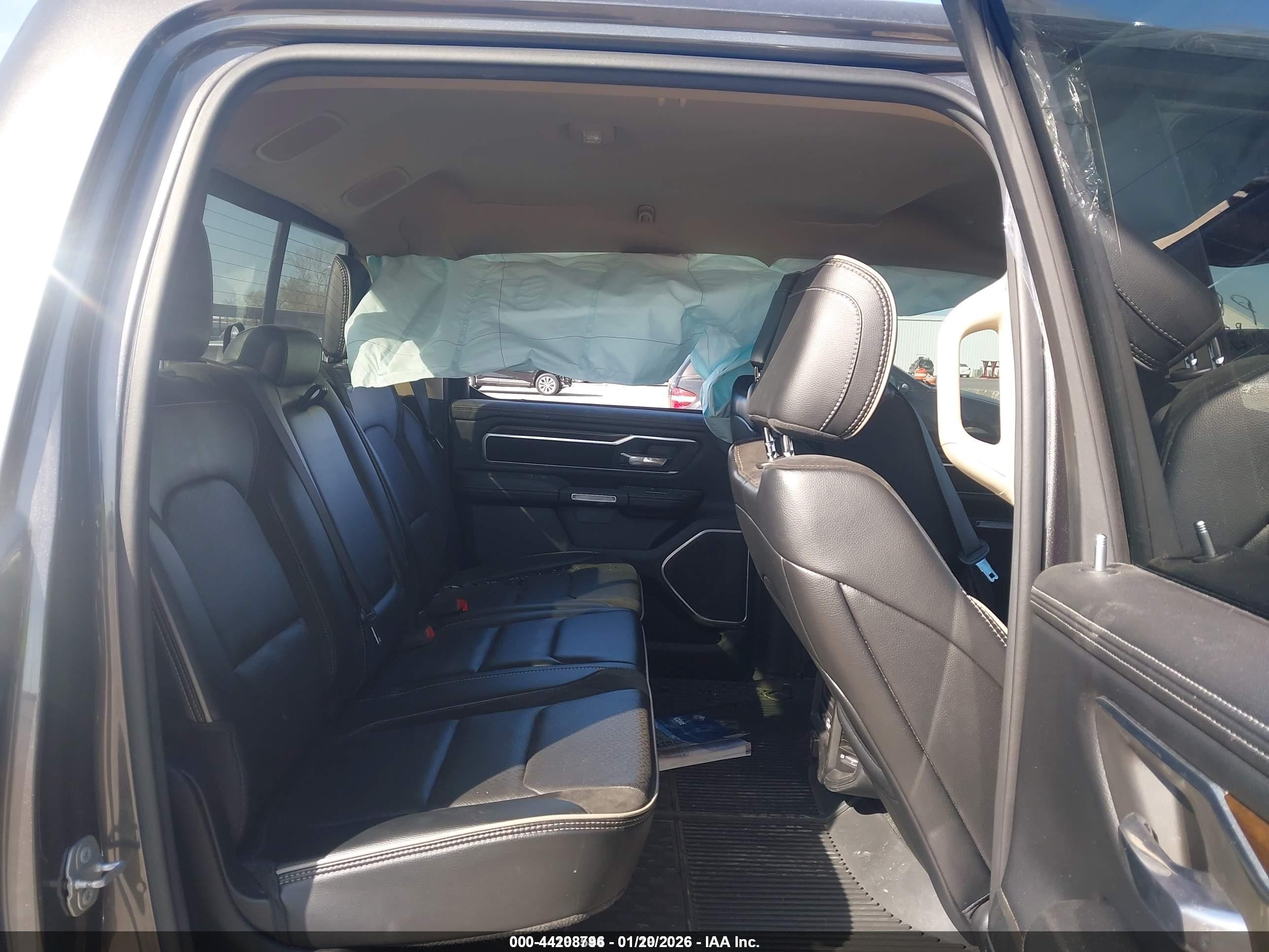 RAM 1500 image 8