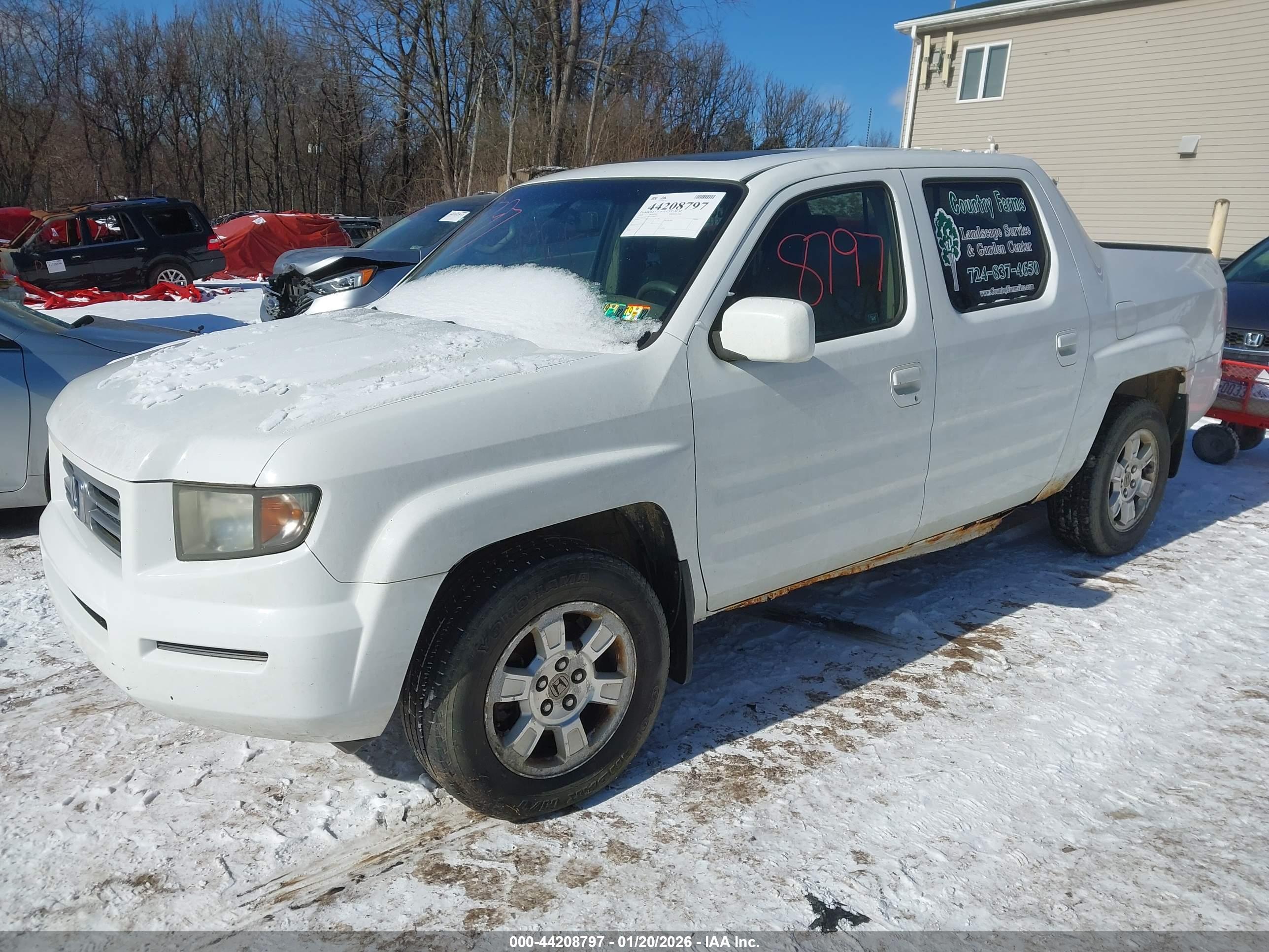 HONDA RIDGELINE image 2