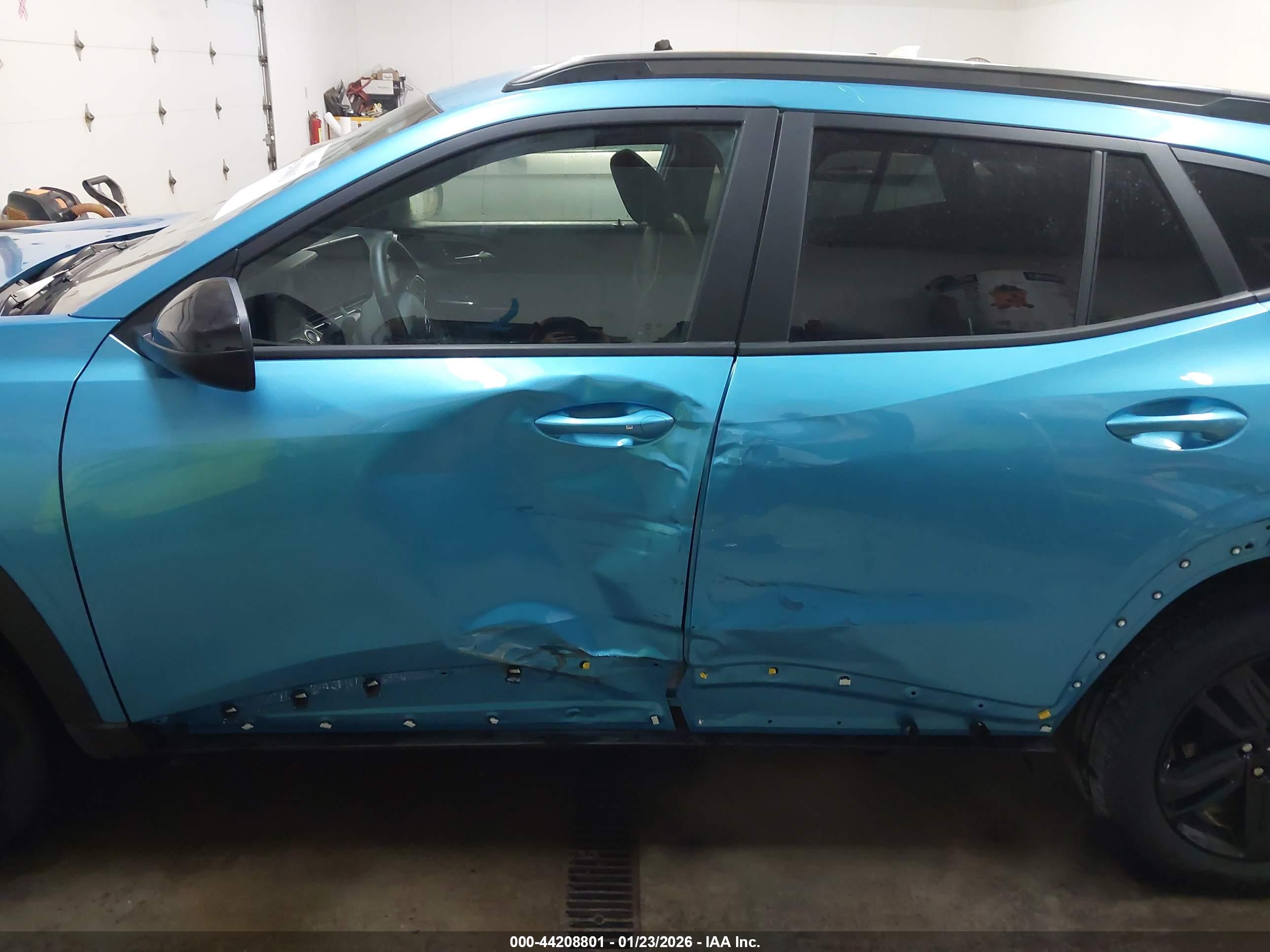 CHEVROLET TRAX image 6