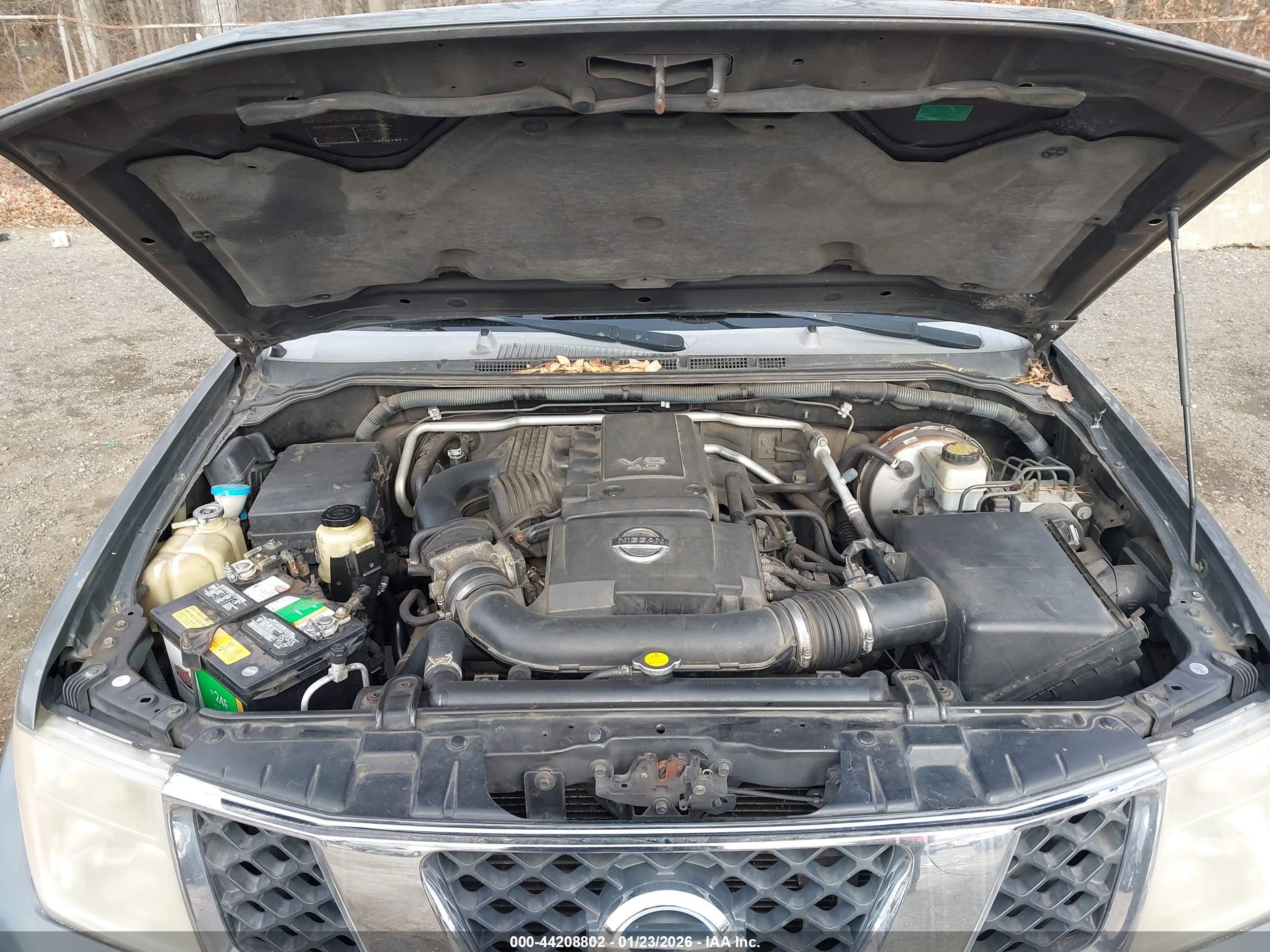 NISSAN FRONTIER image 10